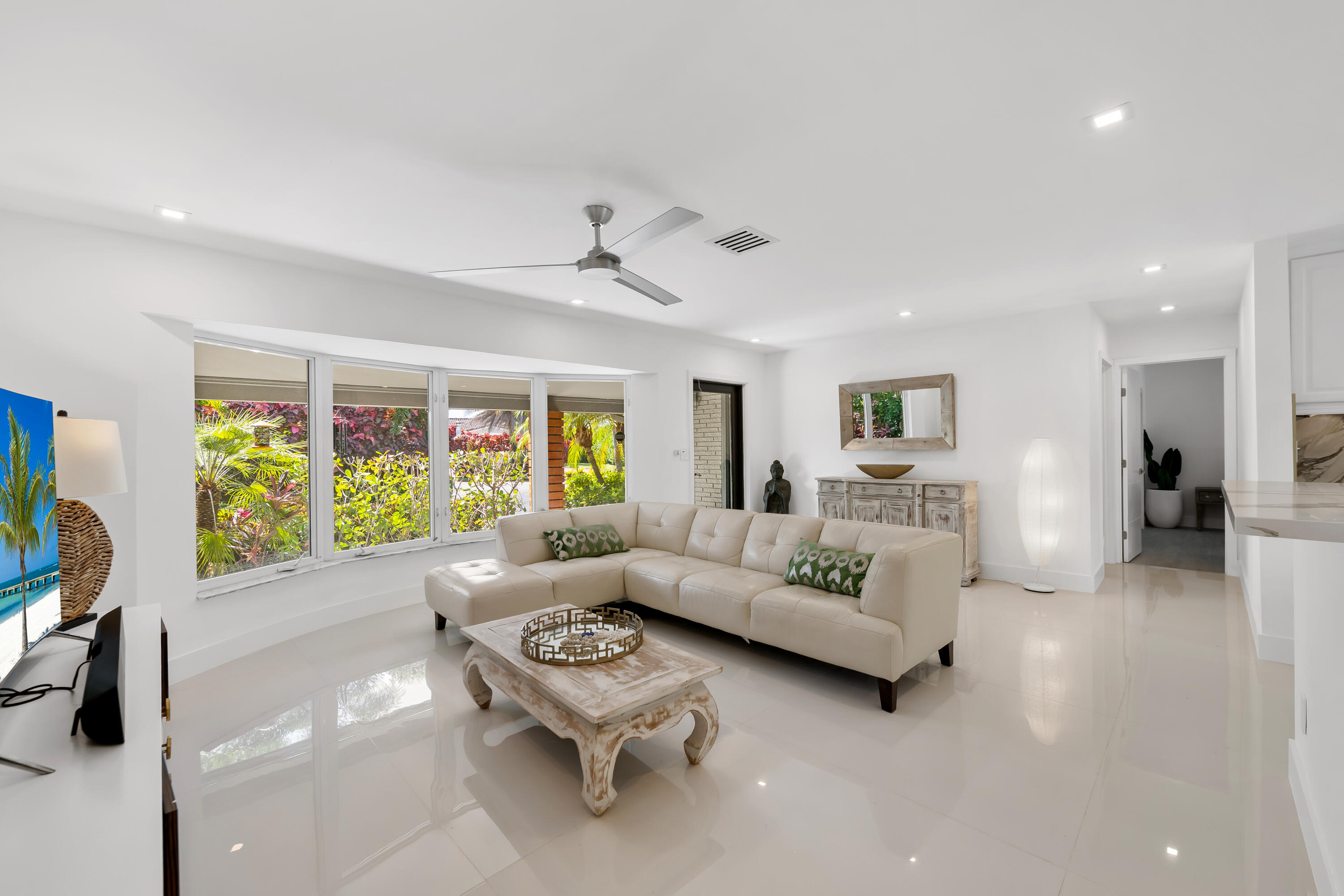 CORAL RIDGE ISLES - Residential