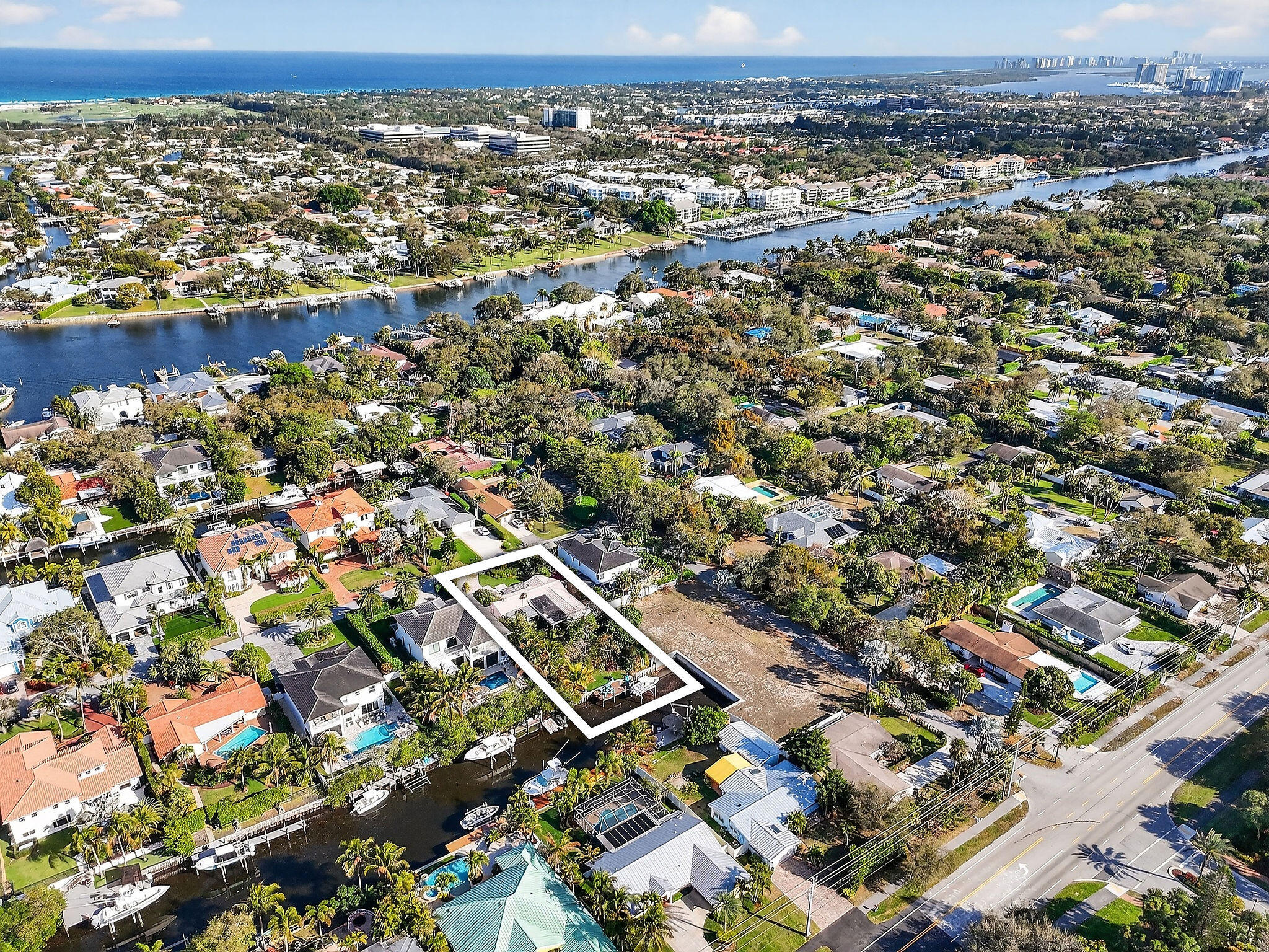 INTRACOASTAL PARK - Land