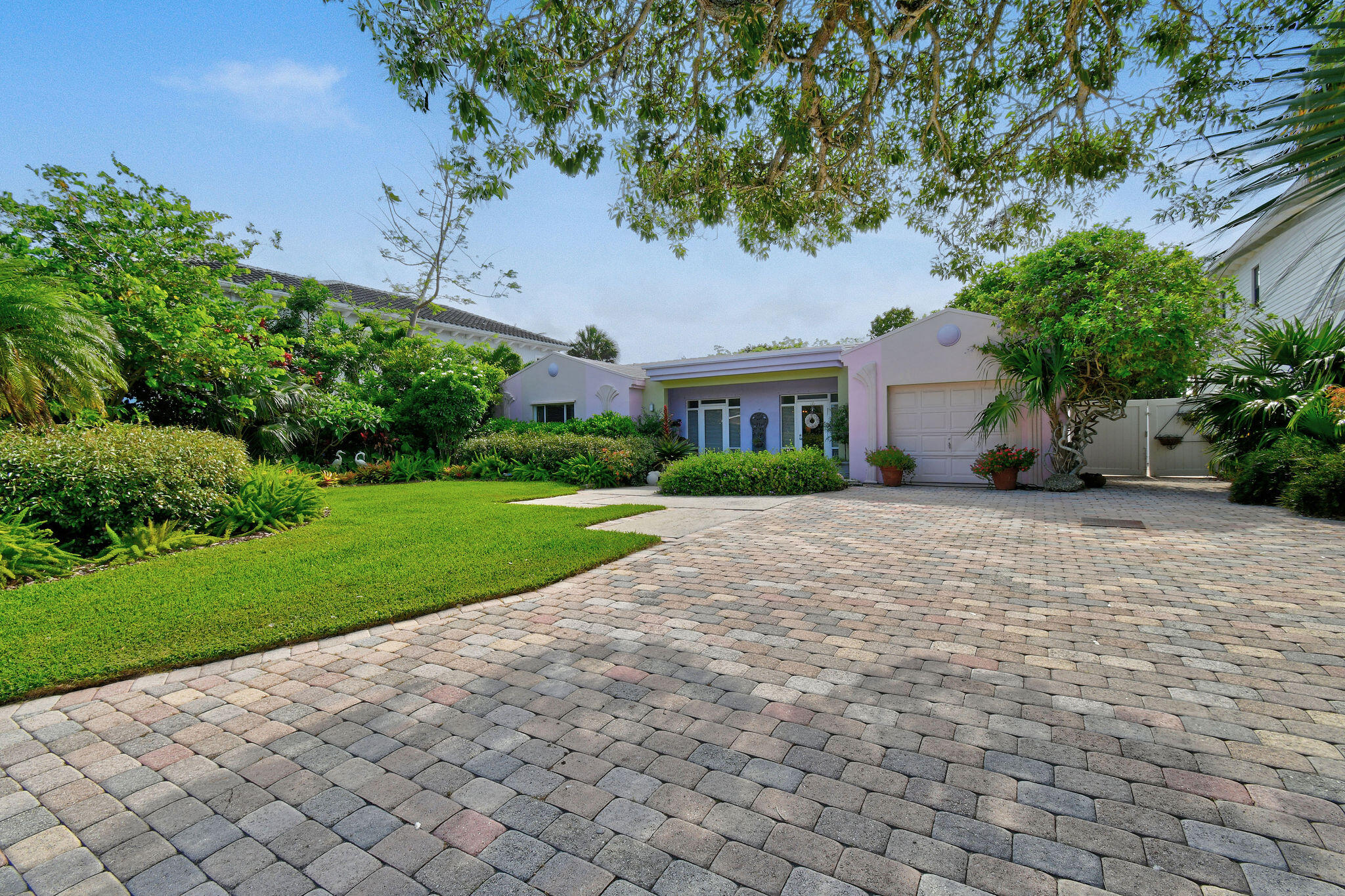 INTRACOASTAL PARK - Land