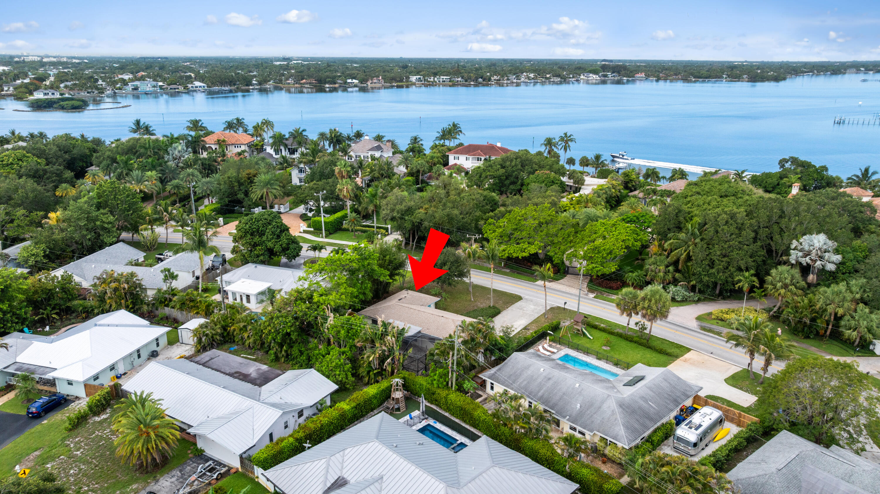 JUPITER IN THE PINES - Residential