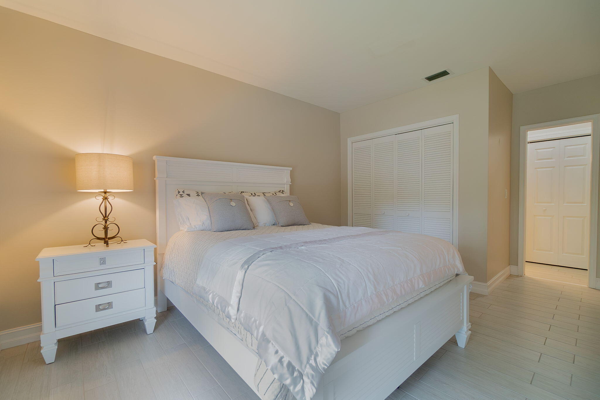 GOLF COTTAGES 2 CONDO - Residential Lease
