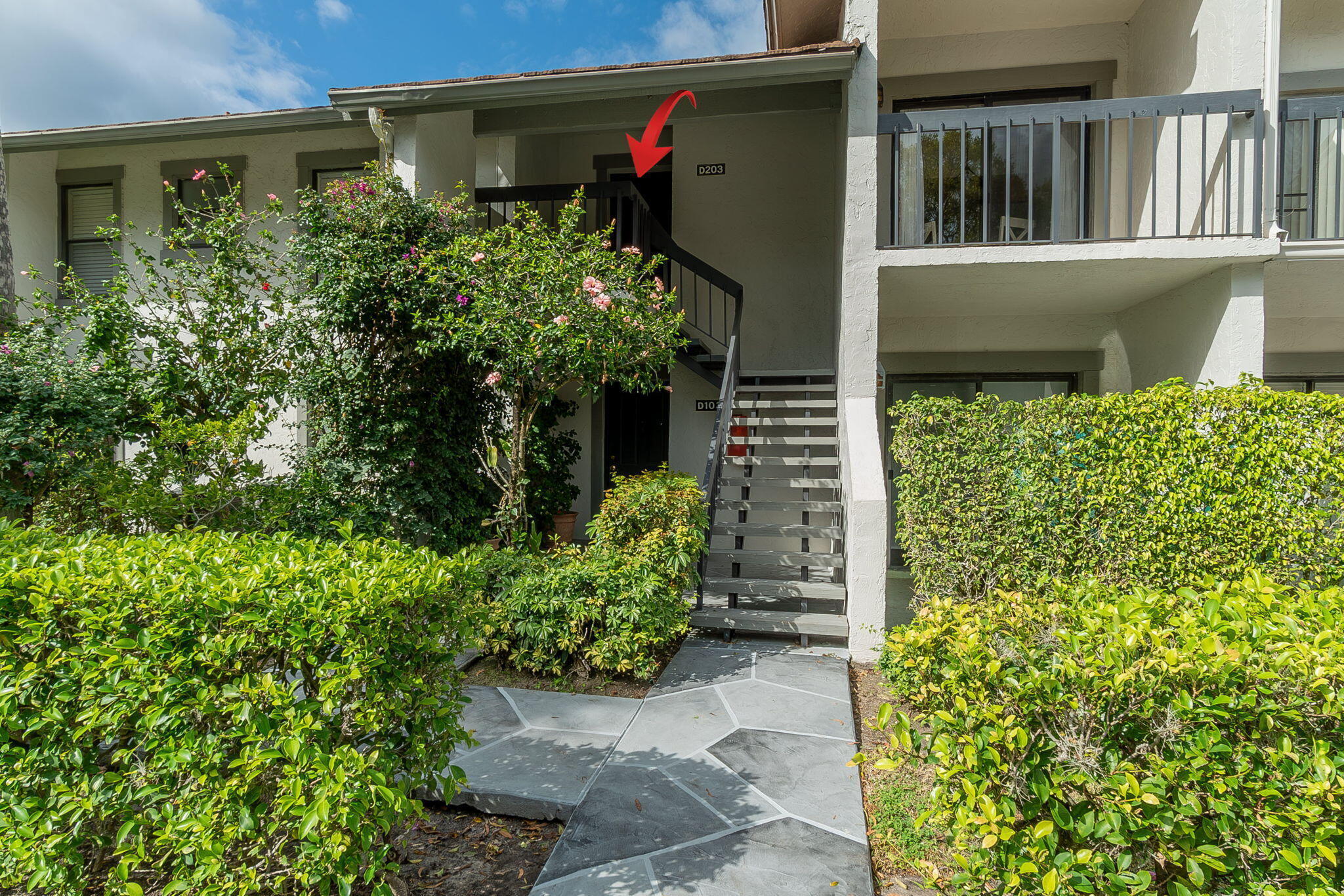 GOLF COTTAGES 2 CONDO - Residential Lease