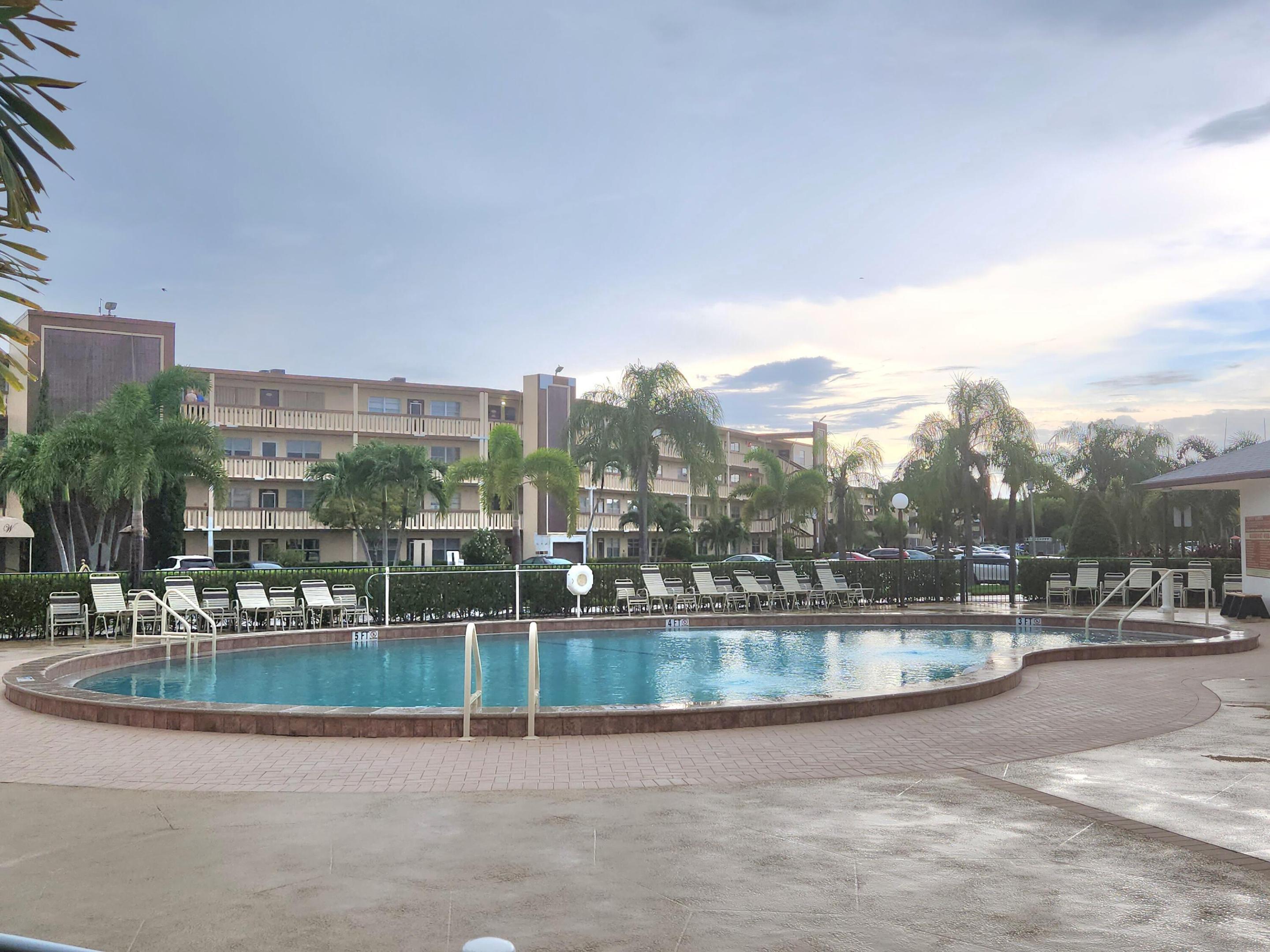 WOLVERTON AT CENTURY VILLAGE CONDO - Residential