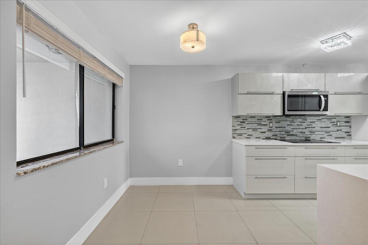 PLANTATION FOREST CONDO - Residential
