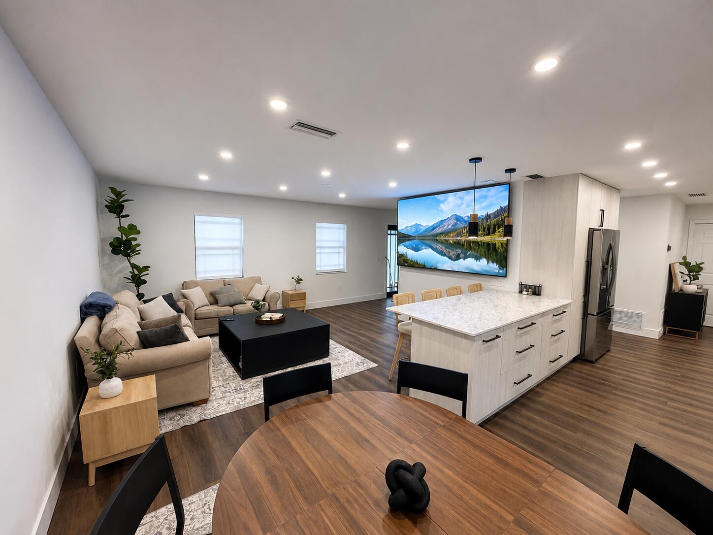 SUNRISE GOLF VILLAGE SEC 24 - Residential