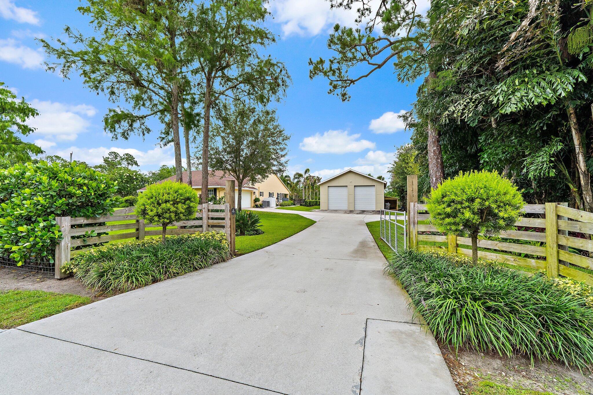 JUPITER FARMS - Residential