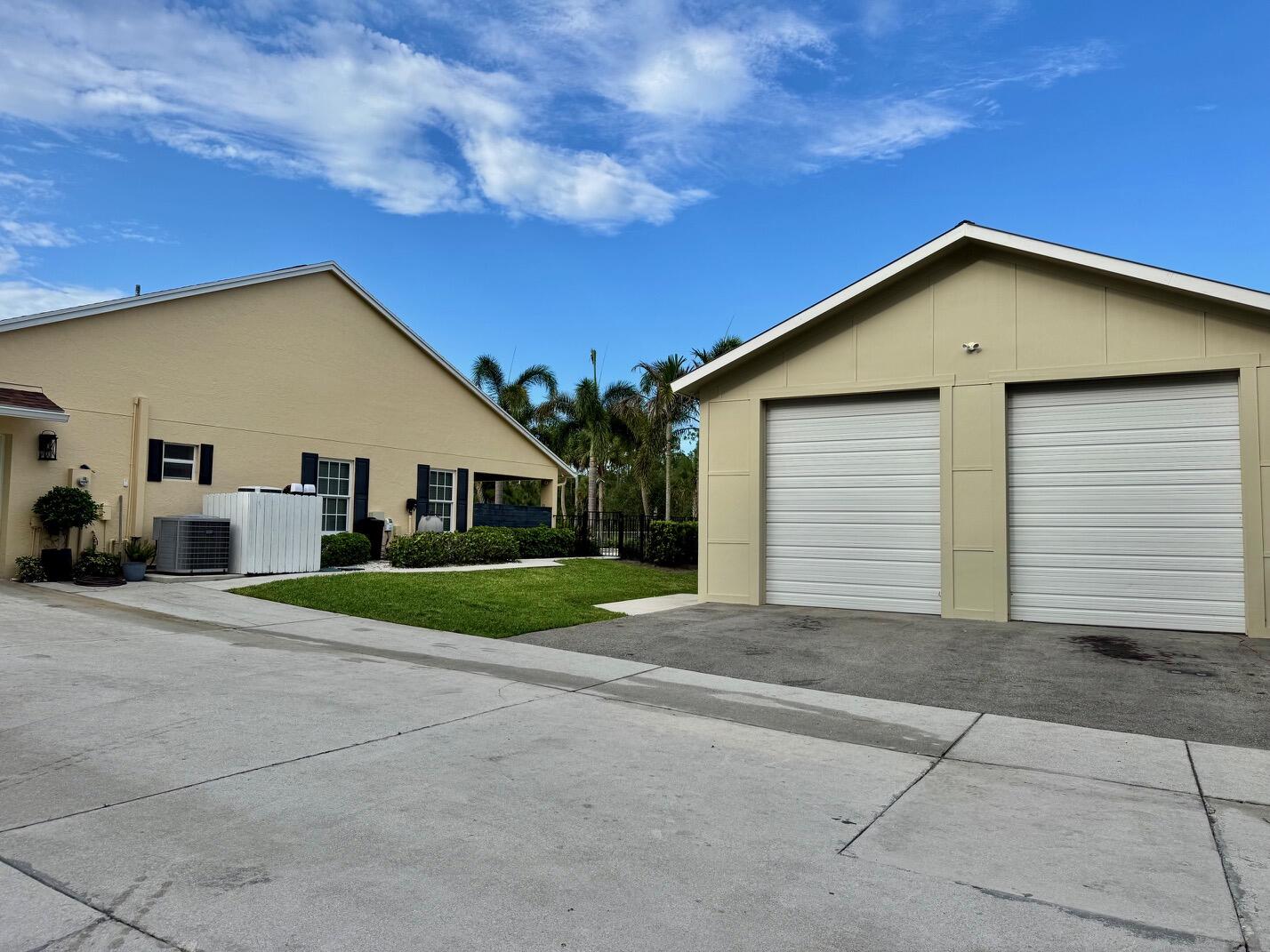 JUPITER FARMS - Residential