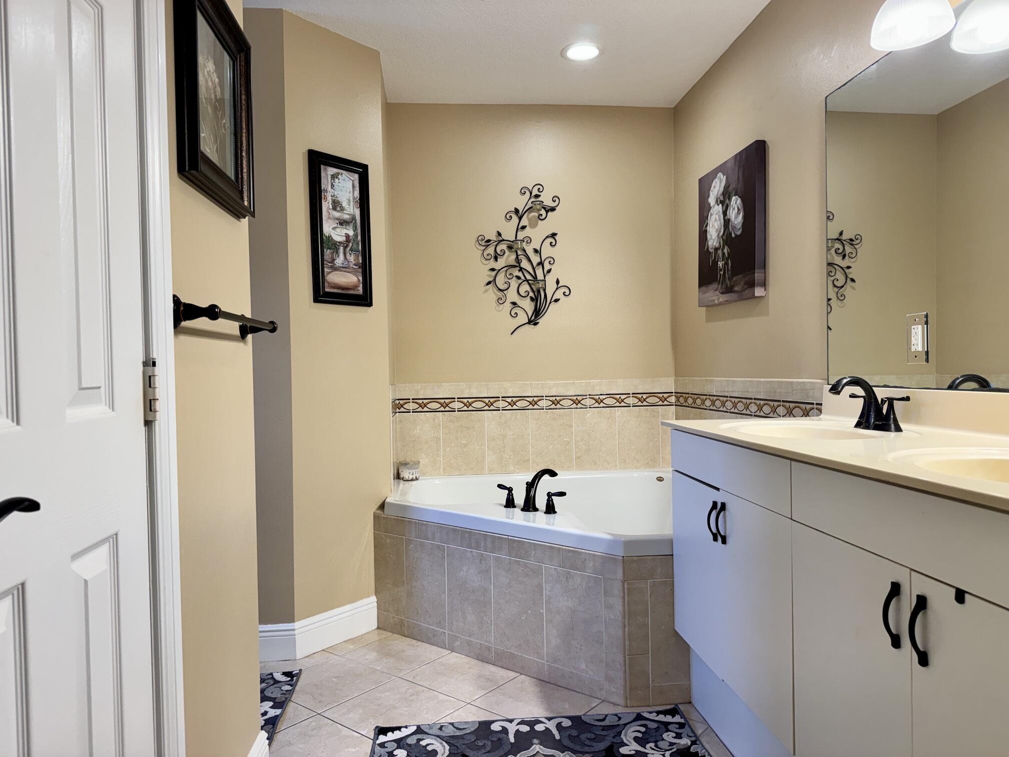 JUPITER FARMS - Residential