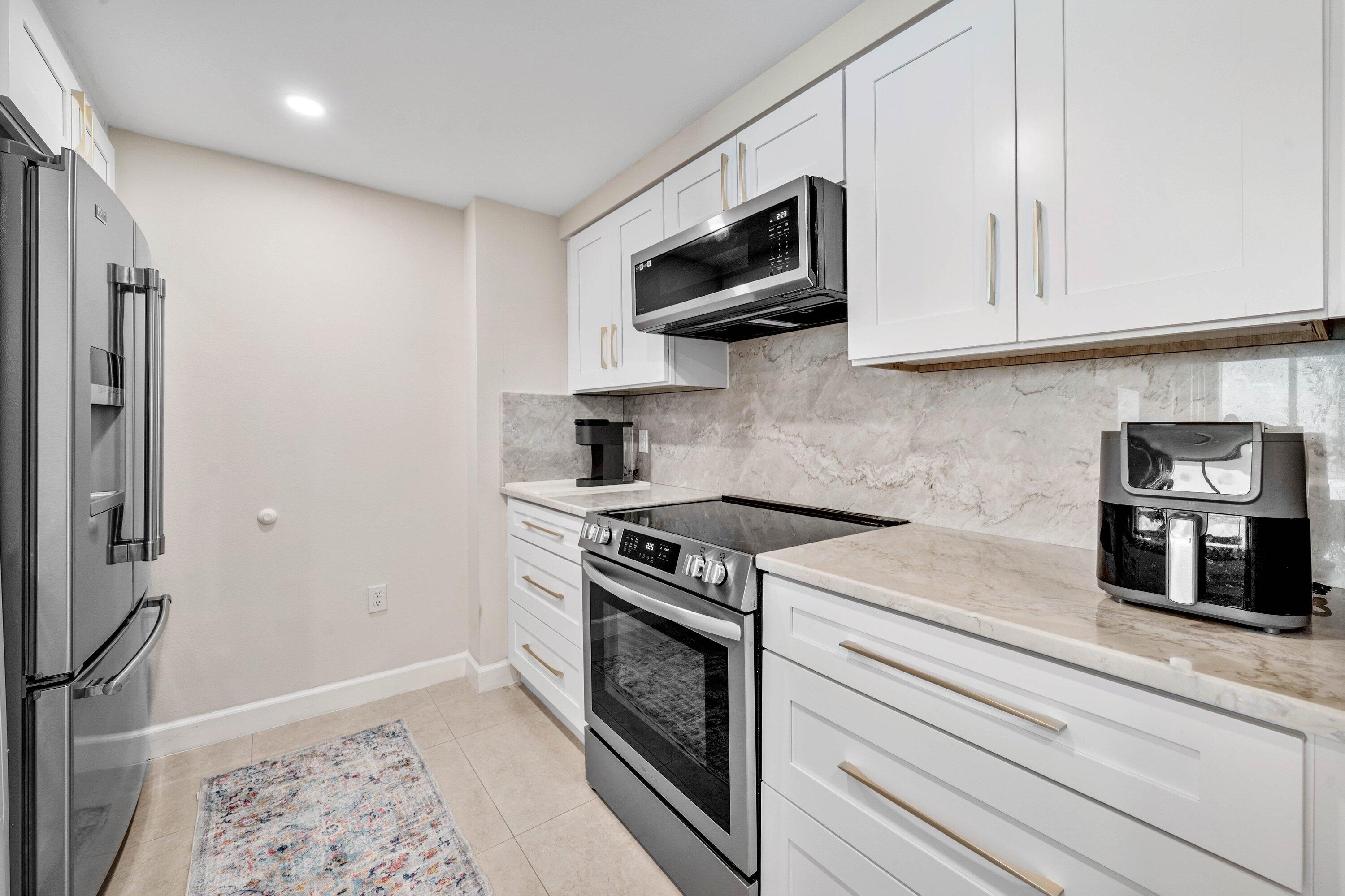 MARINA VILLAGE AT BOYNTON BEACH CONDO - Residential