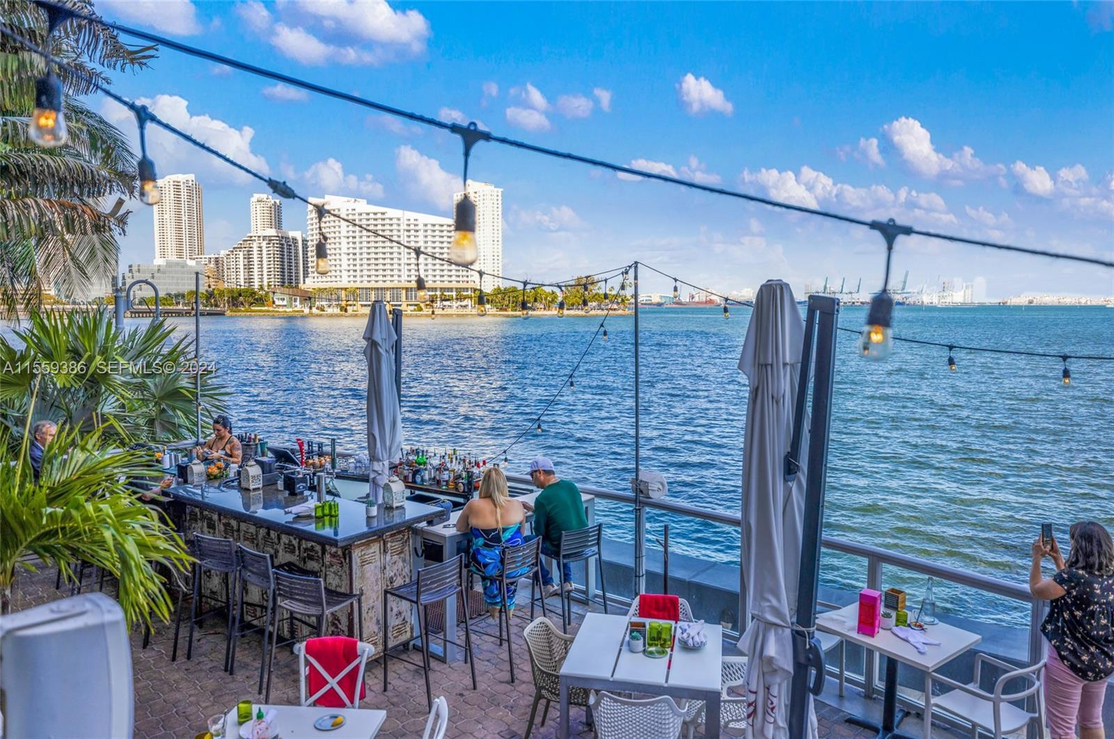 THE MARK ON BRICKELL COND - Residential Lease