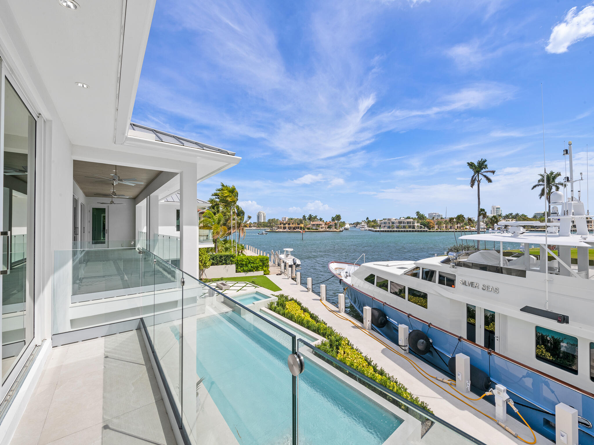 RIO VISTA - Residential