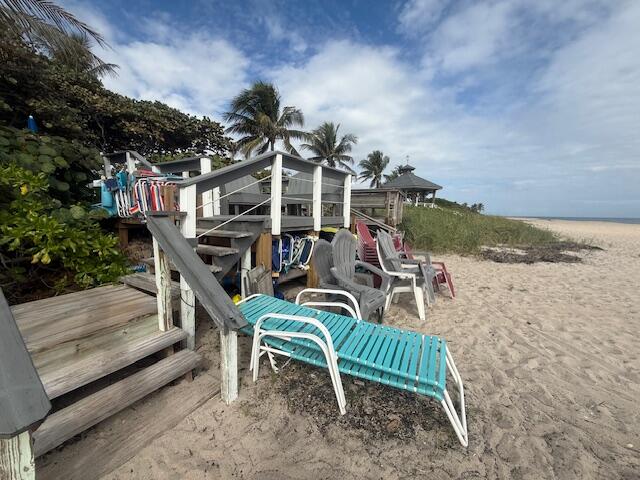PAGET HOUSE CONDO - Residential