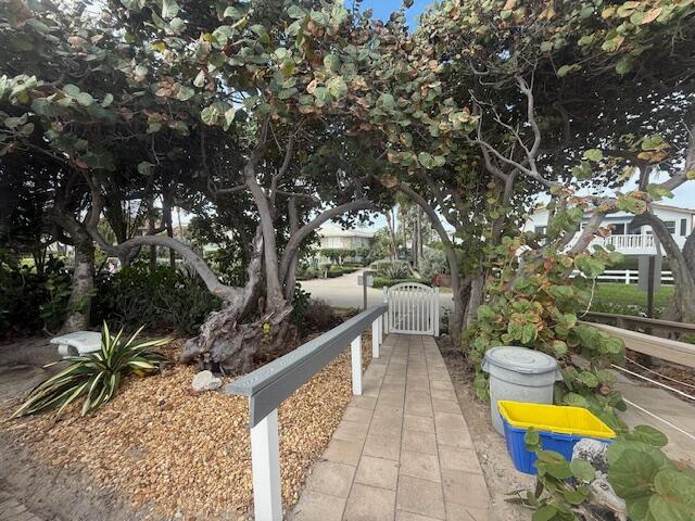 PAGET HOUSE CONDO - Residential