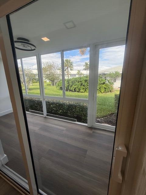 PAGET HOUSE CONDO - Residential