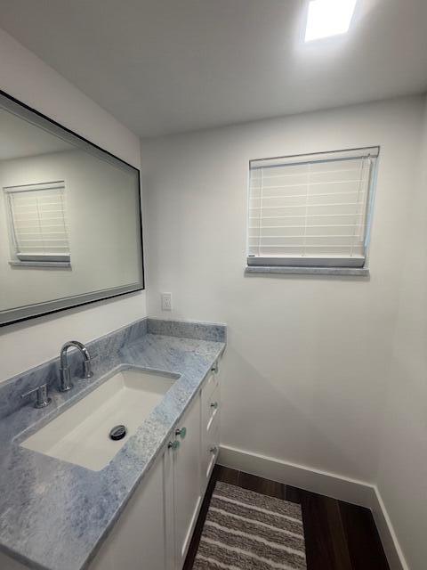 PAGET HOUSE CONDO - Residential