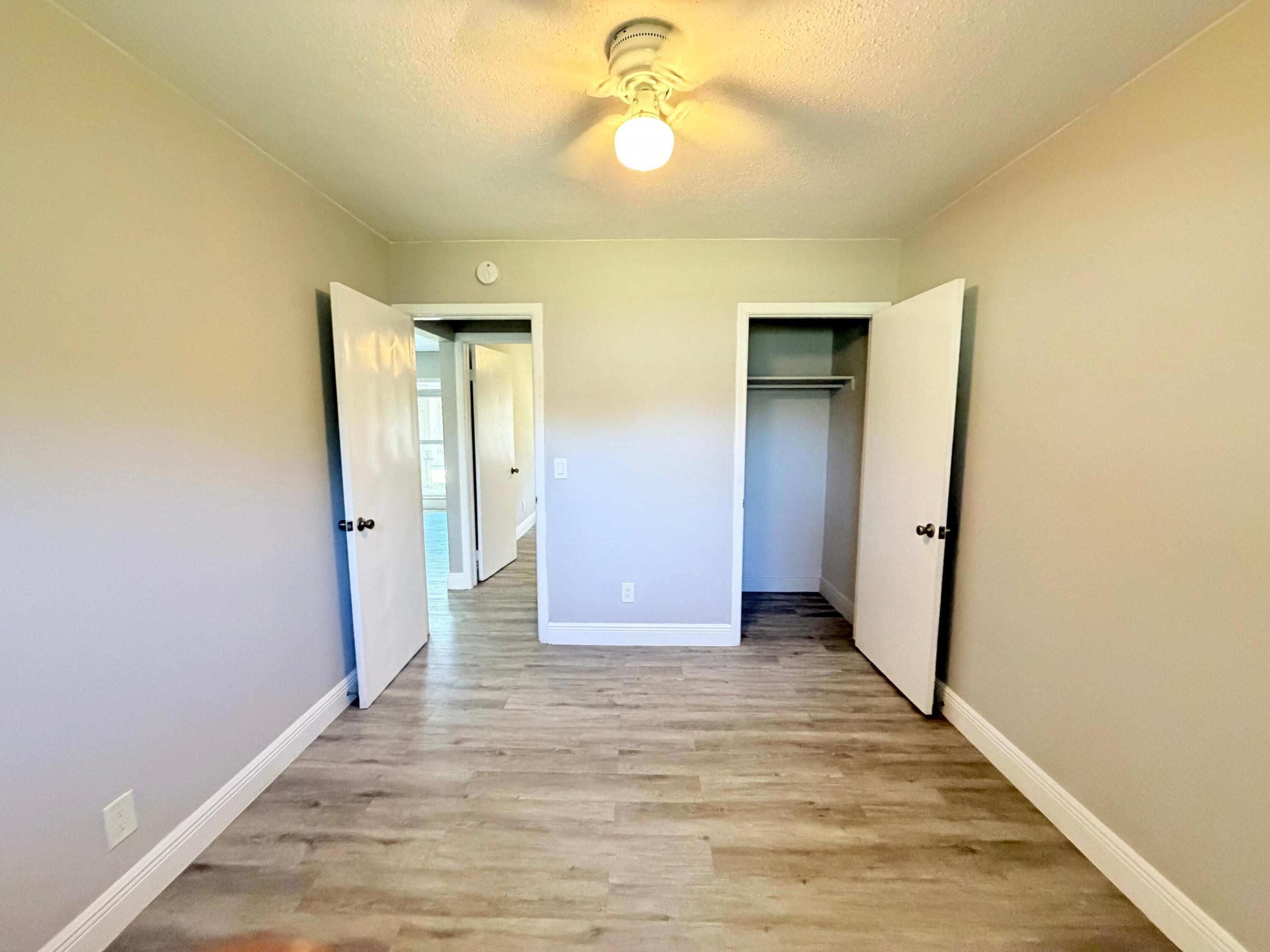 CLOWS - Residential Lease