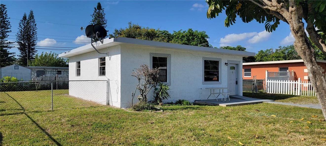 Collier City - Residential