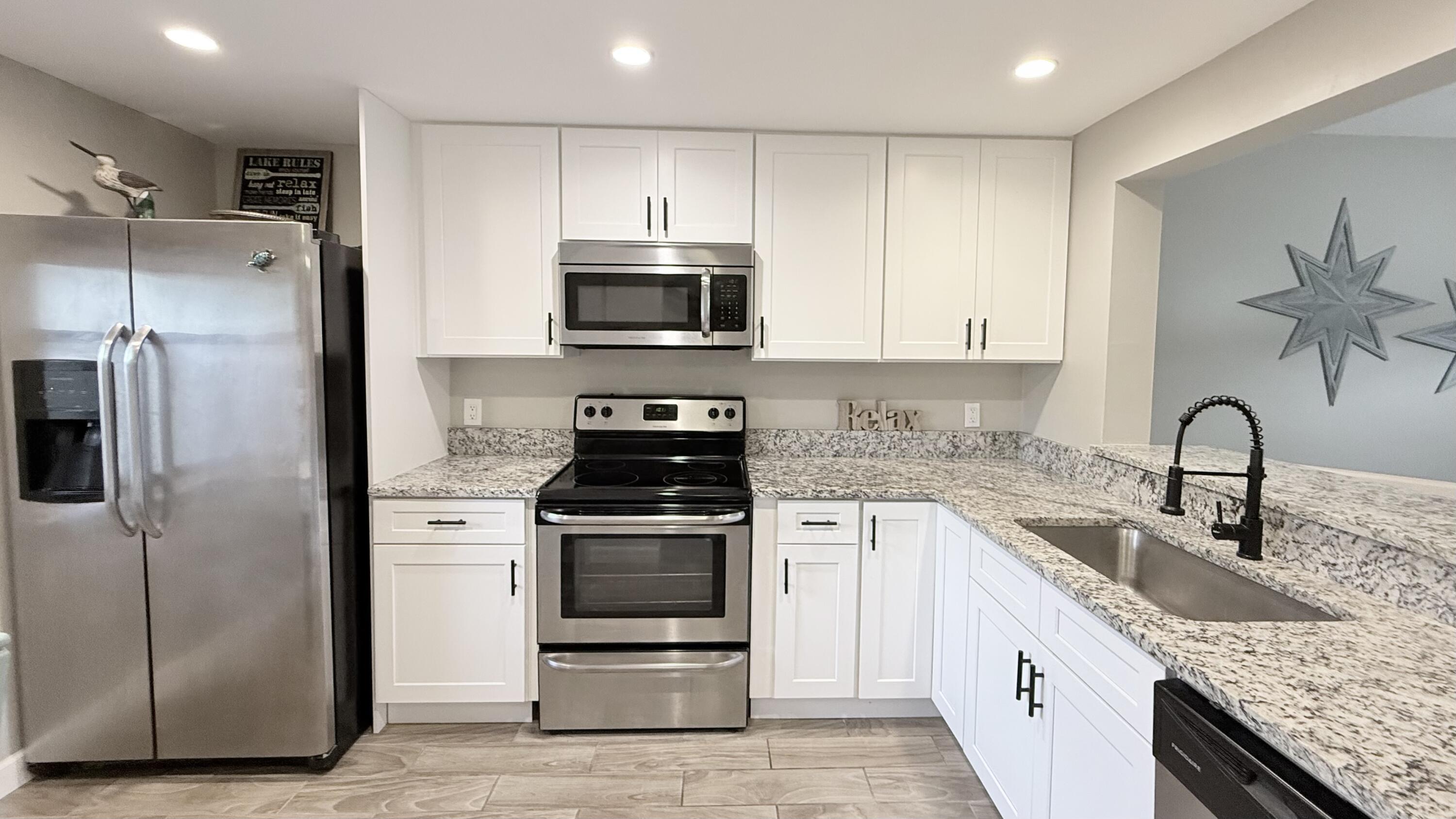 SAND DOLLAR NORTH CONDOMINIUM - Residential