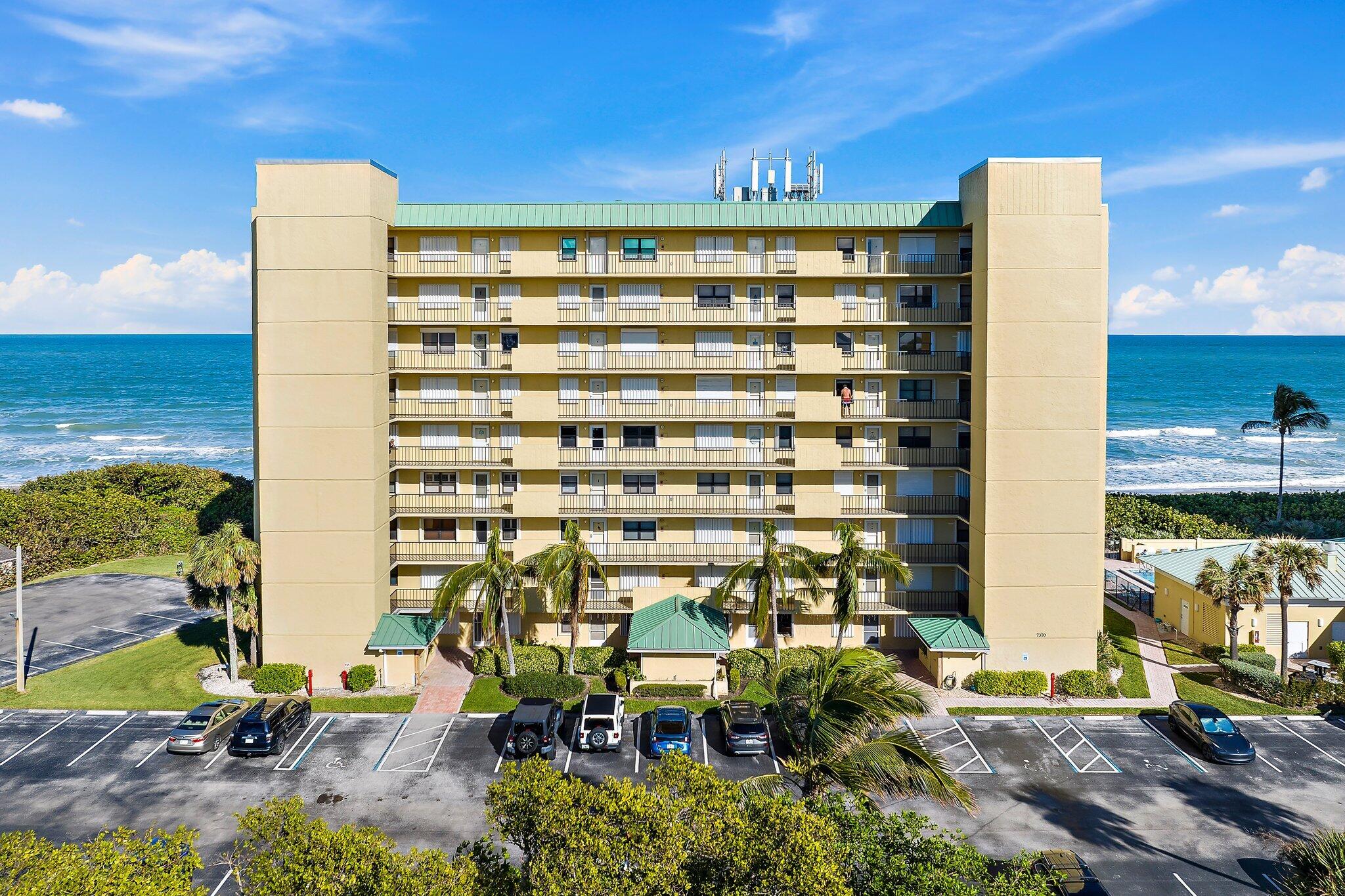 SAND DOLLAR NORTH CONDOMINIUM - Residential