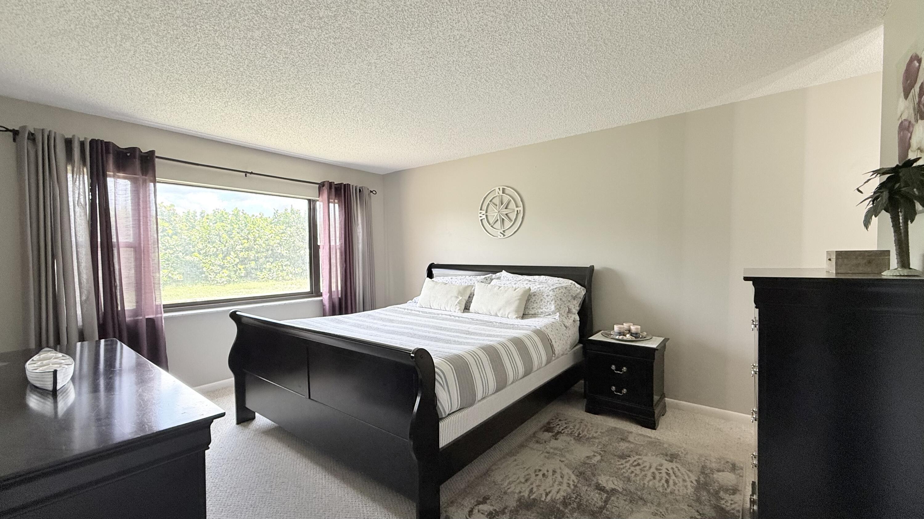 SAND DOLLAR NORTH CONDOMINIUM - Residential