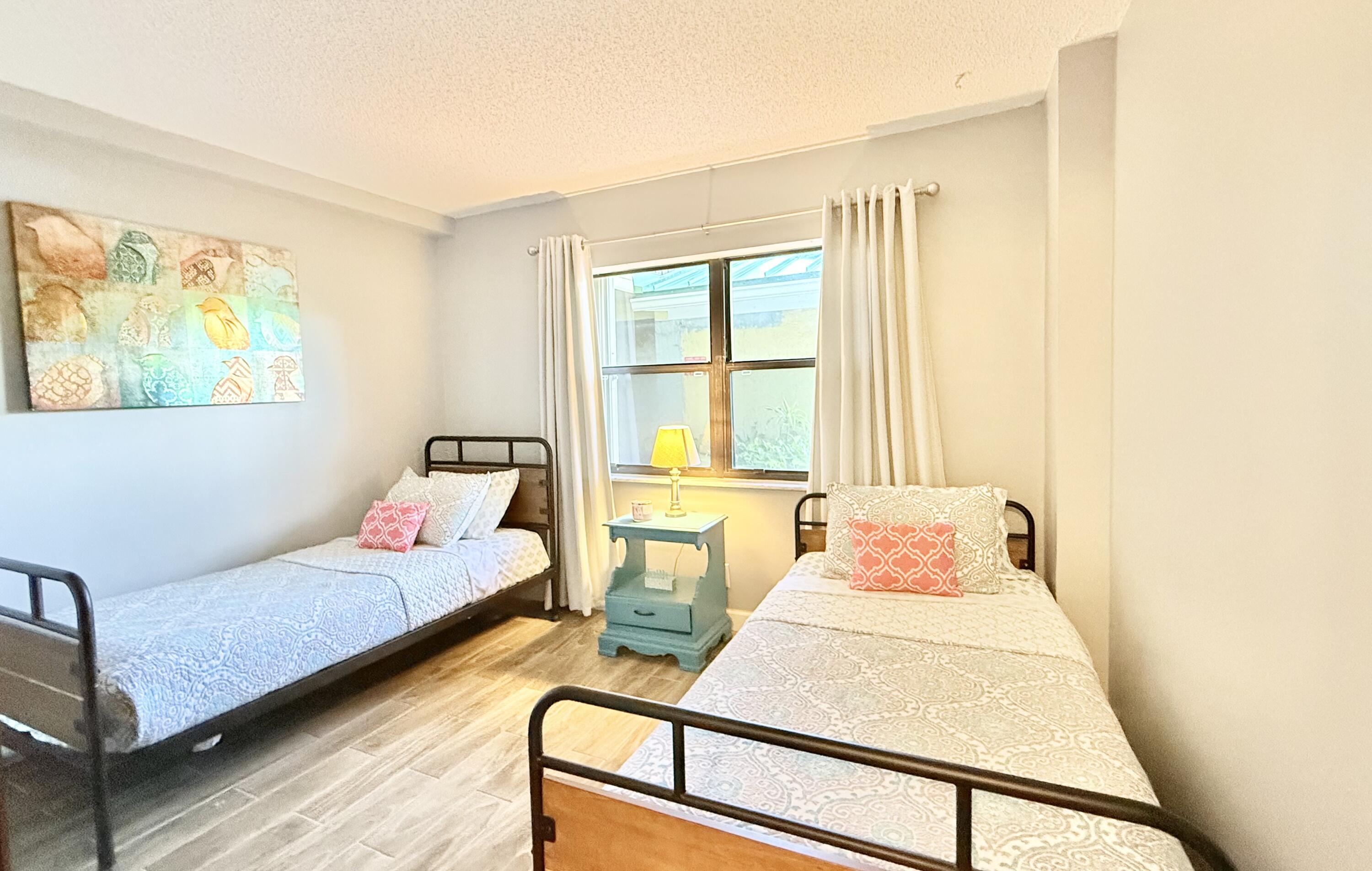 SAND DOLLAR NORTH CONDOMINIUM - Residential