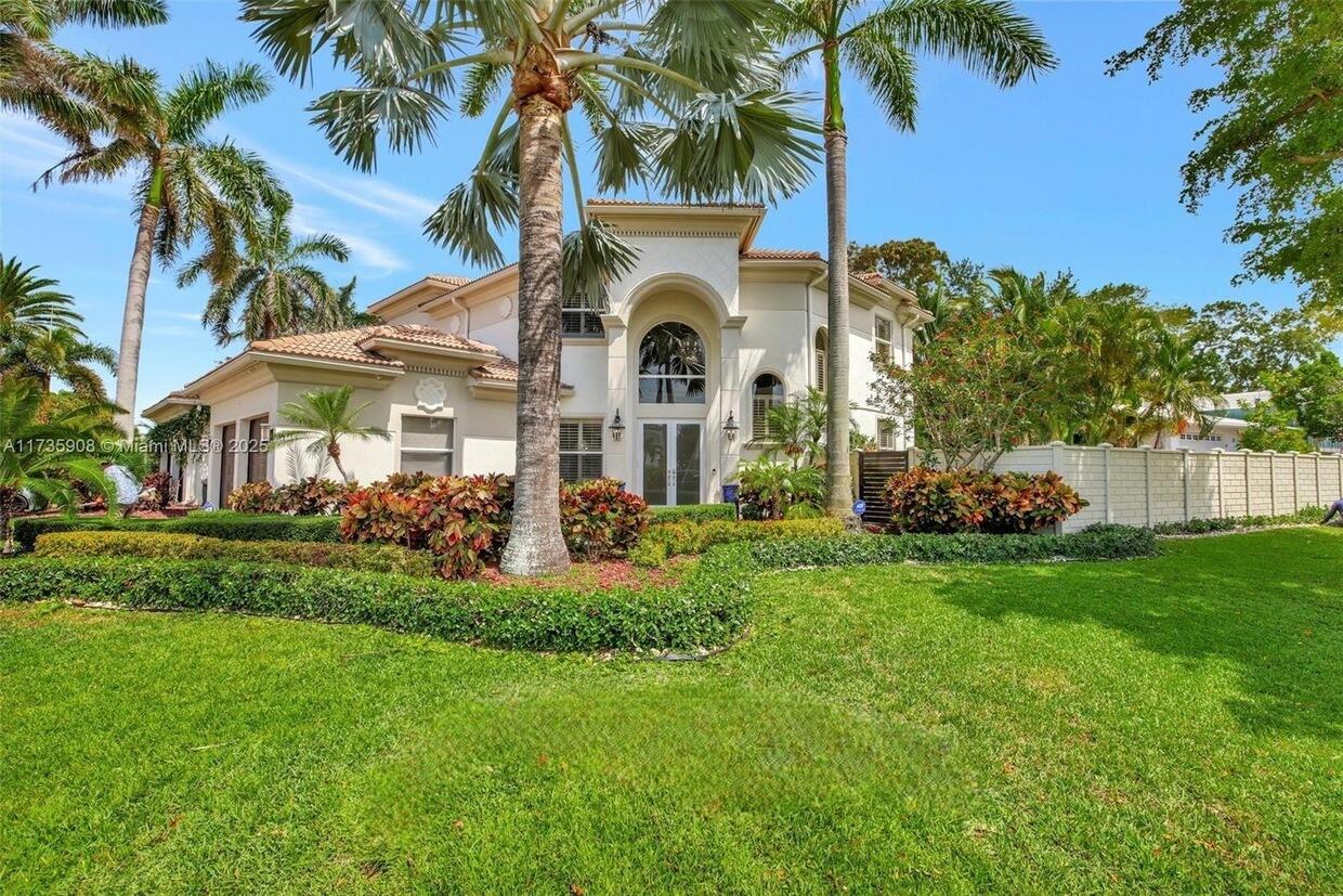 LIGHTHOUSE POINT 3RD SEC - Residential