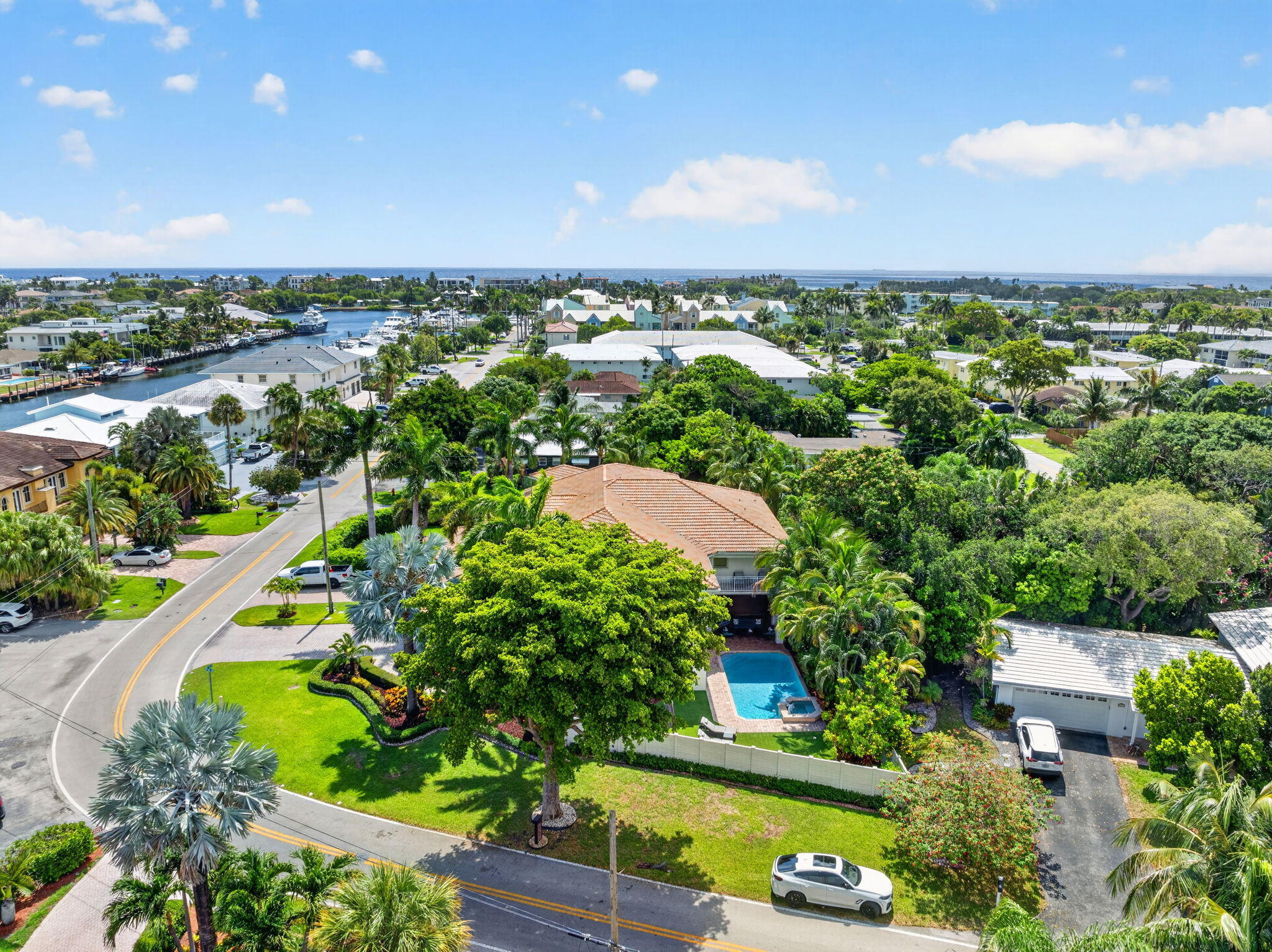 LIGHTHOUSE POINT 3RD SEC - Residential