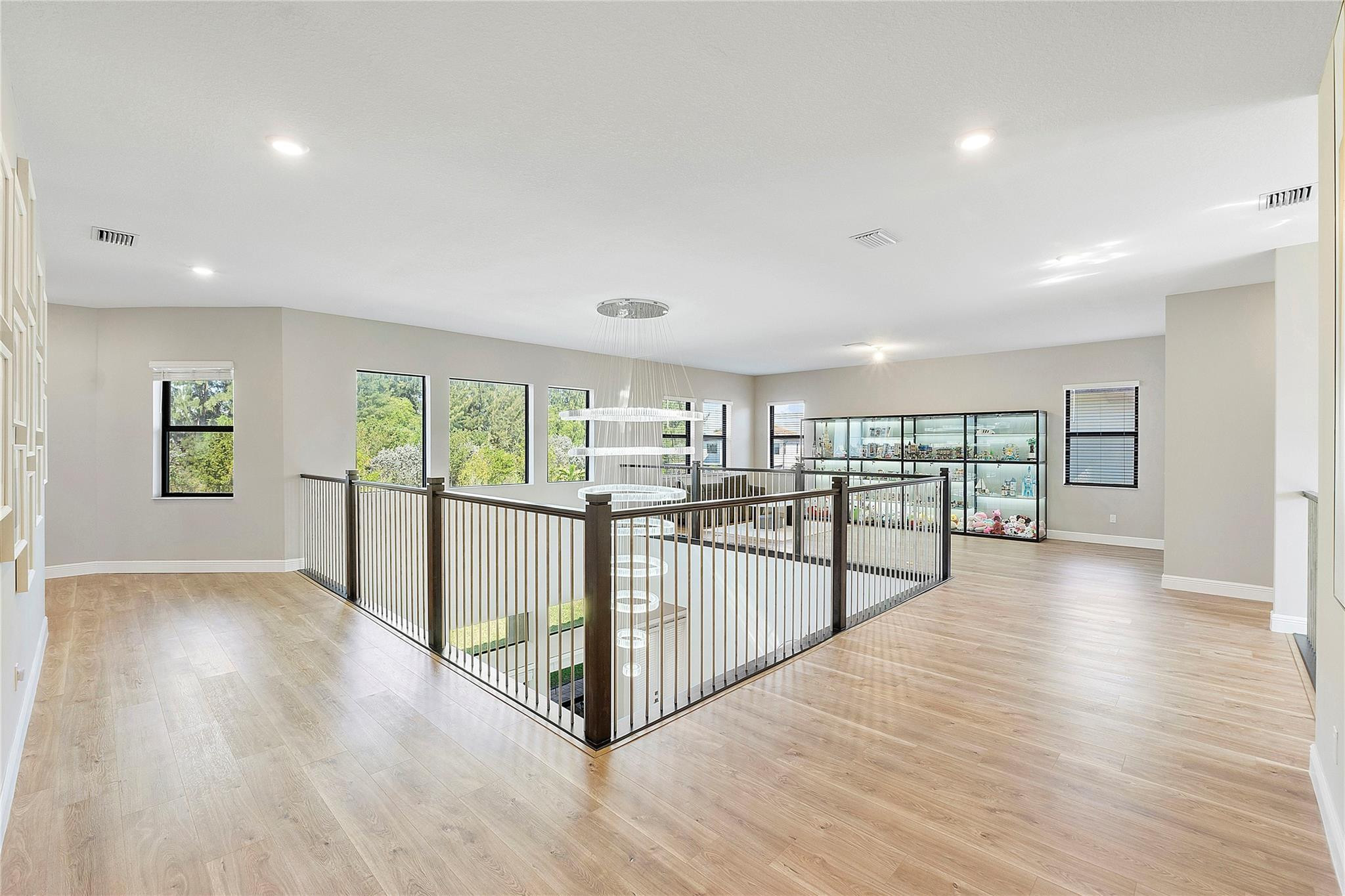 PARKLAND BAY - Residential