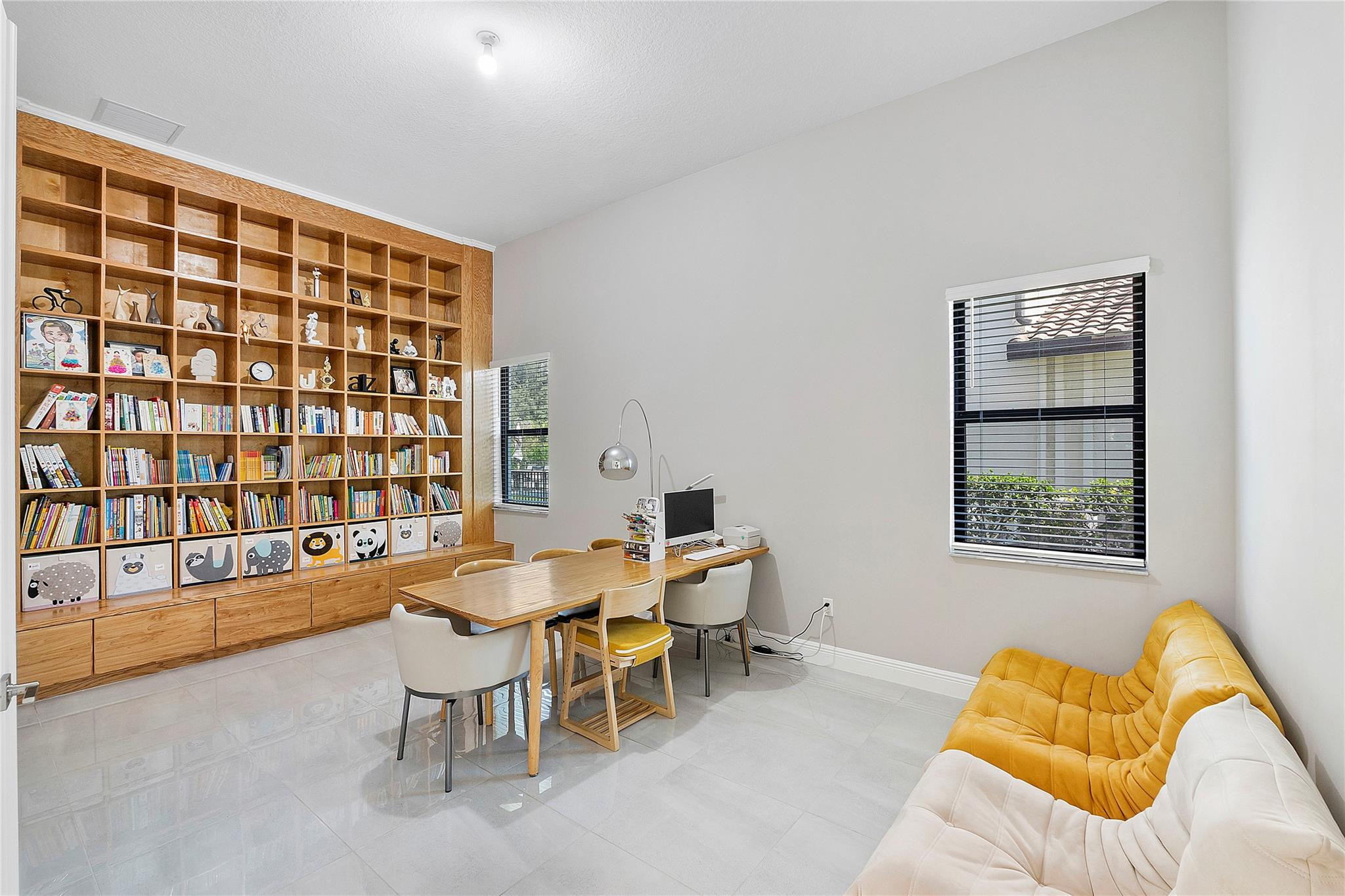 PARKLAND BAY - Residential
