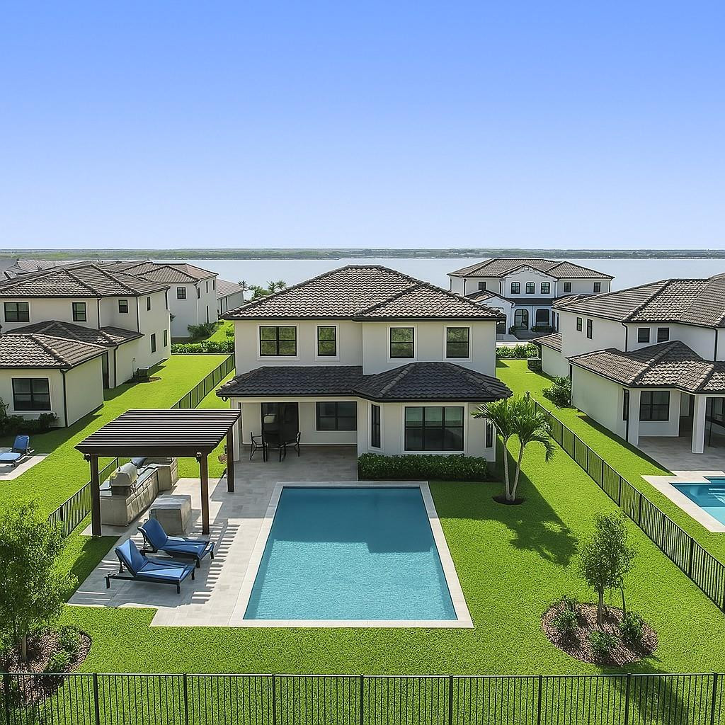 PARKLAND BAY - Residential