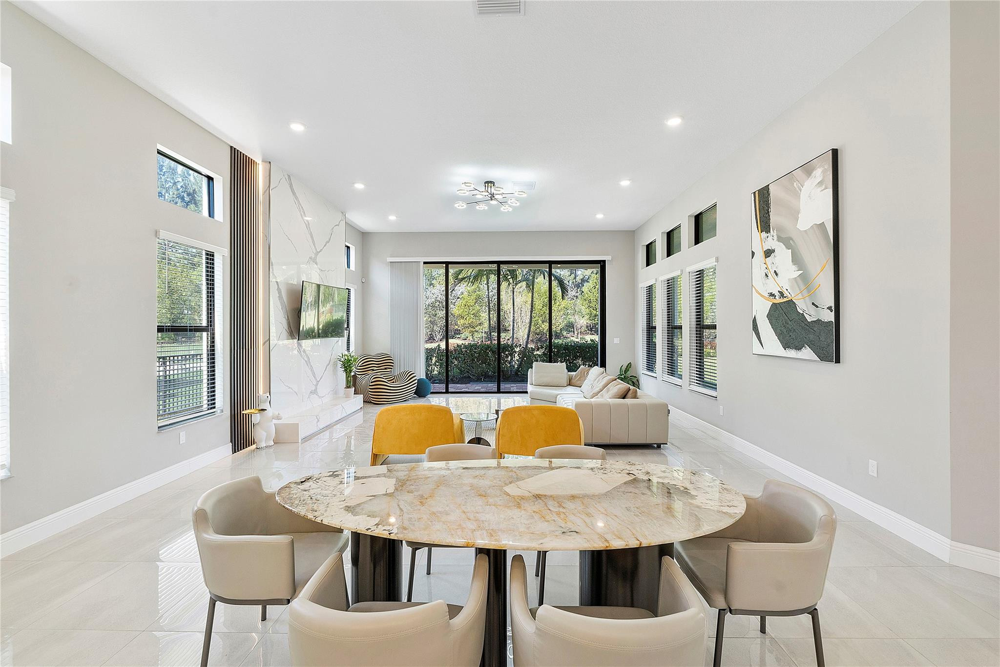 PARKLAND BAY - Residential
