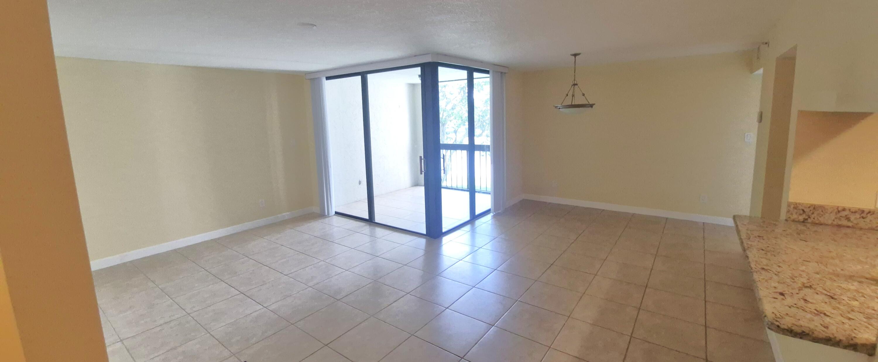 LAKESIDE CONDO - Residential Lease