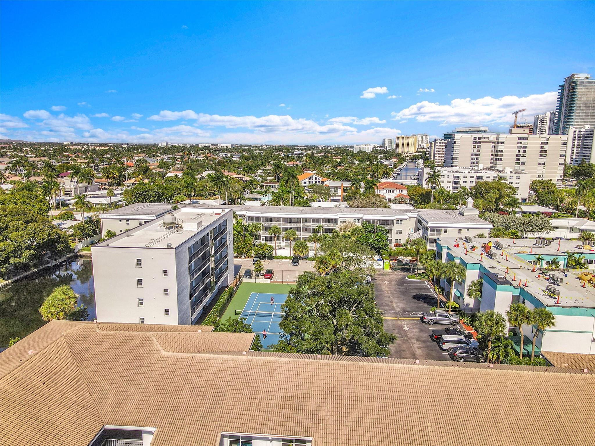 WHITTIER TOWER - Residential