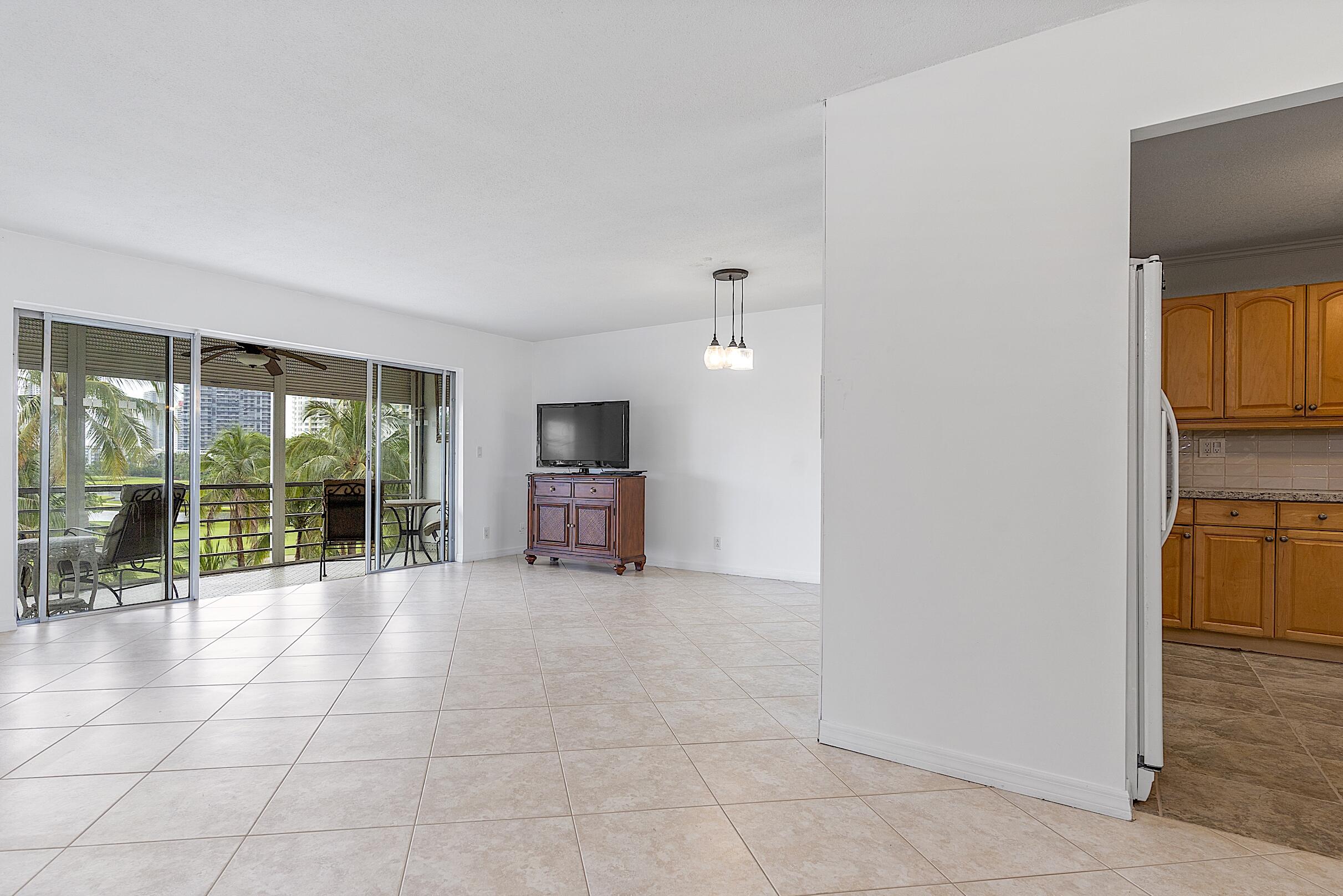 FAIRWAY SOUTH CO-OP - Residential