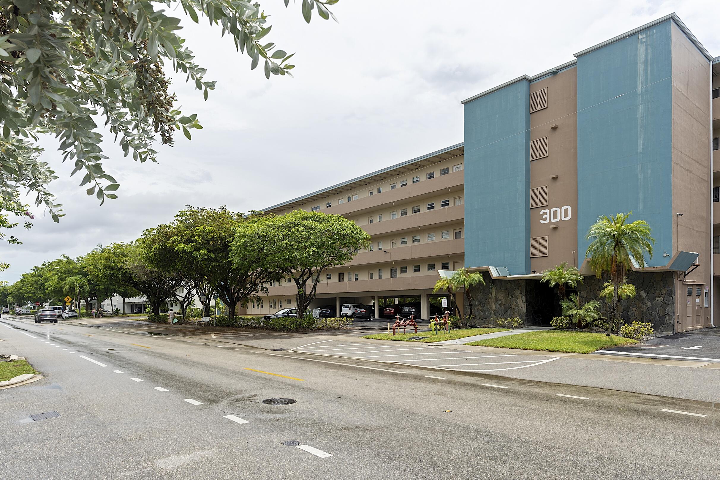 FAIRWAY SOUTH CO-OP - Residential