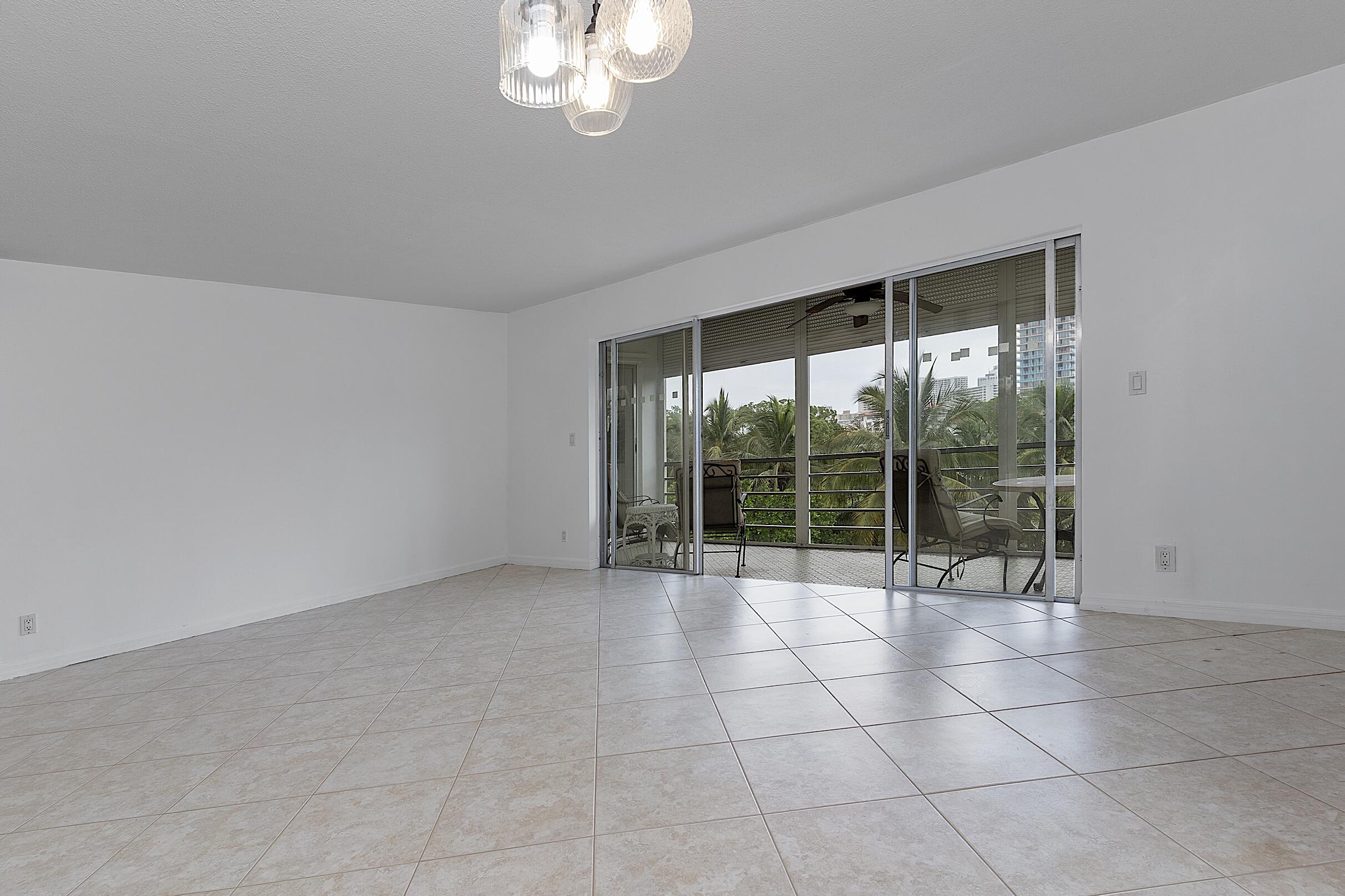FAIRWAY SOUTH CO-OP - Residential