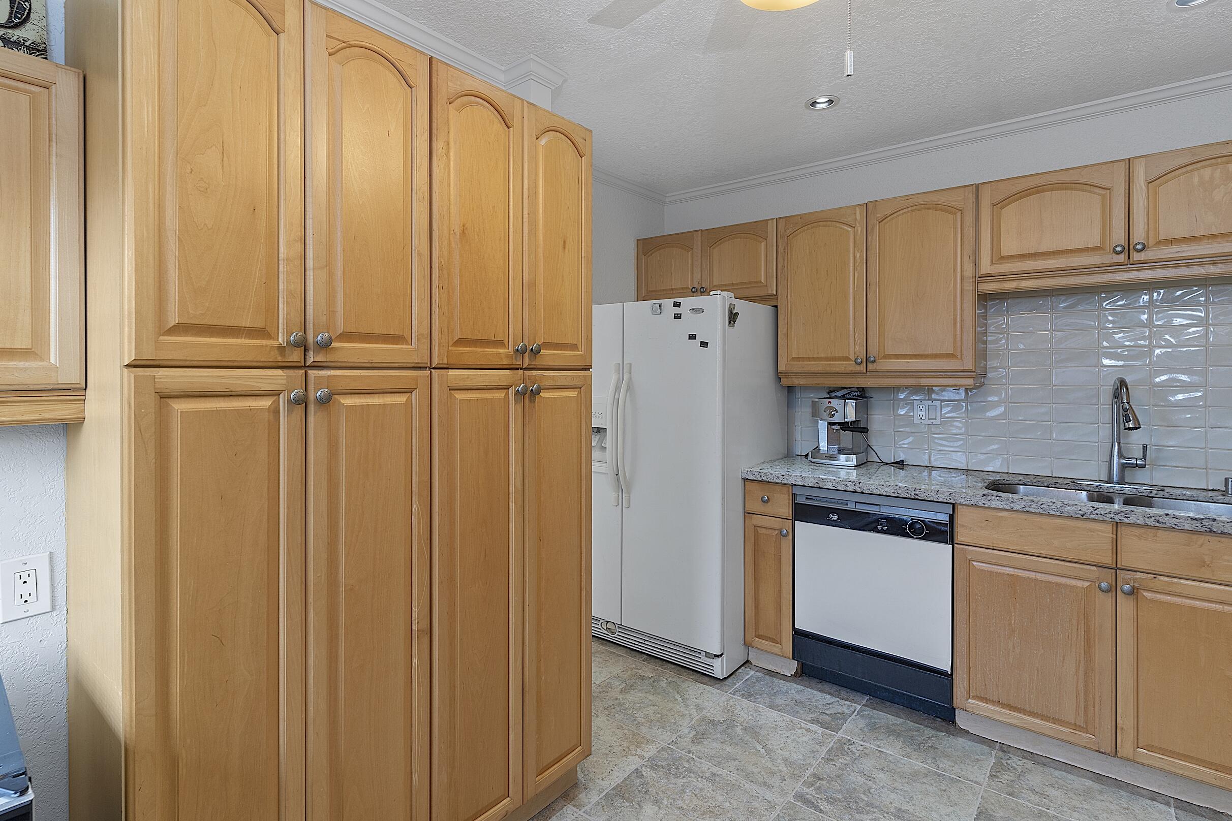 FAIRWAY SOUTH CO-OP - Residential