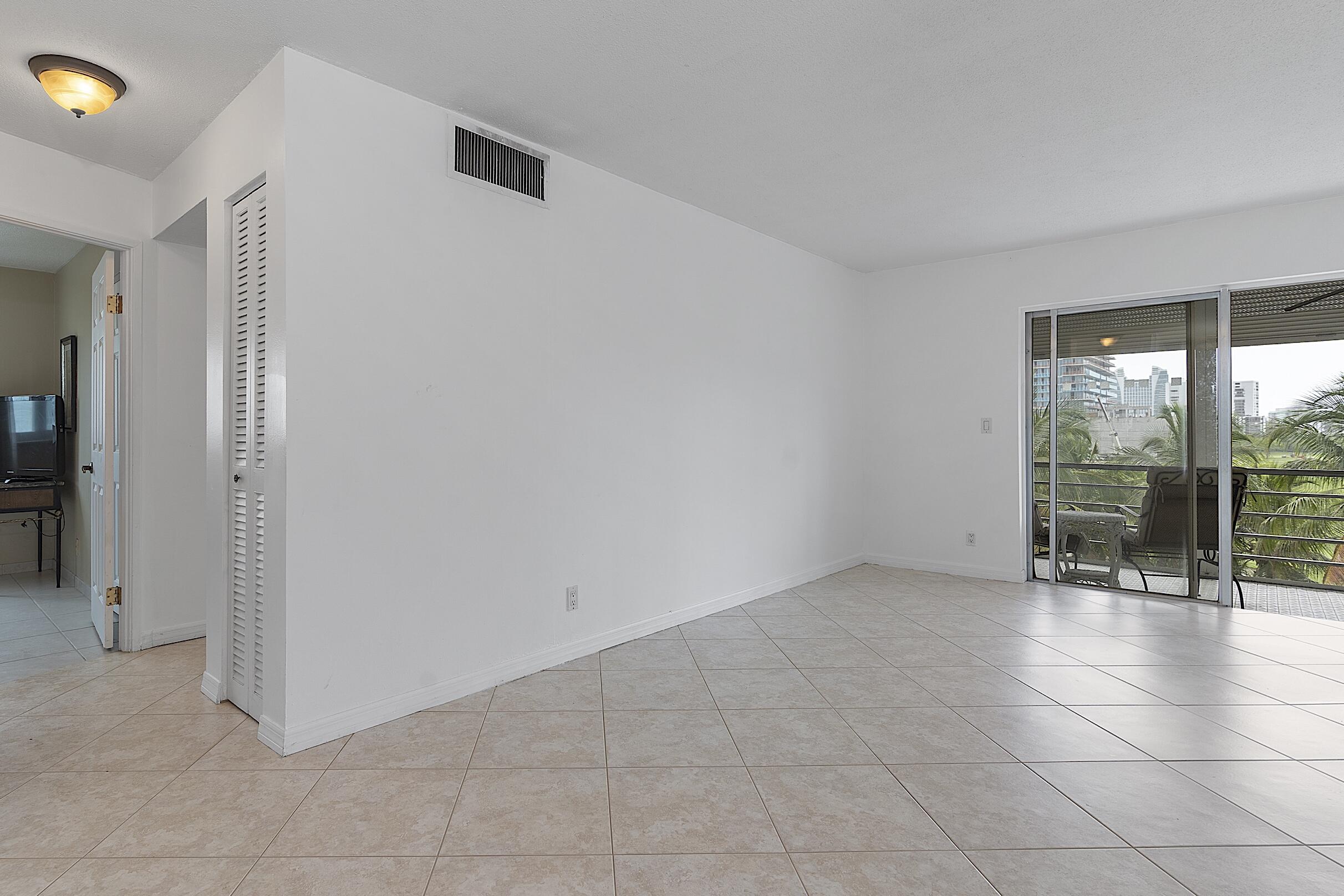 FAIRWAY SOUTH CO-OP - Residential