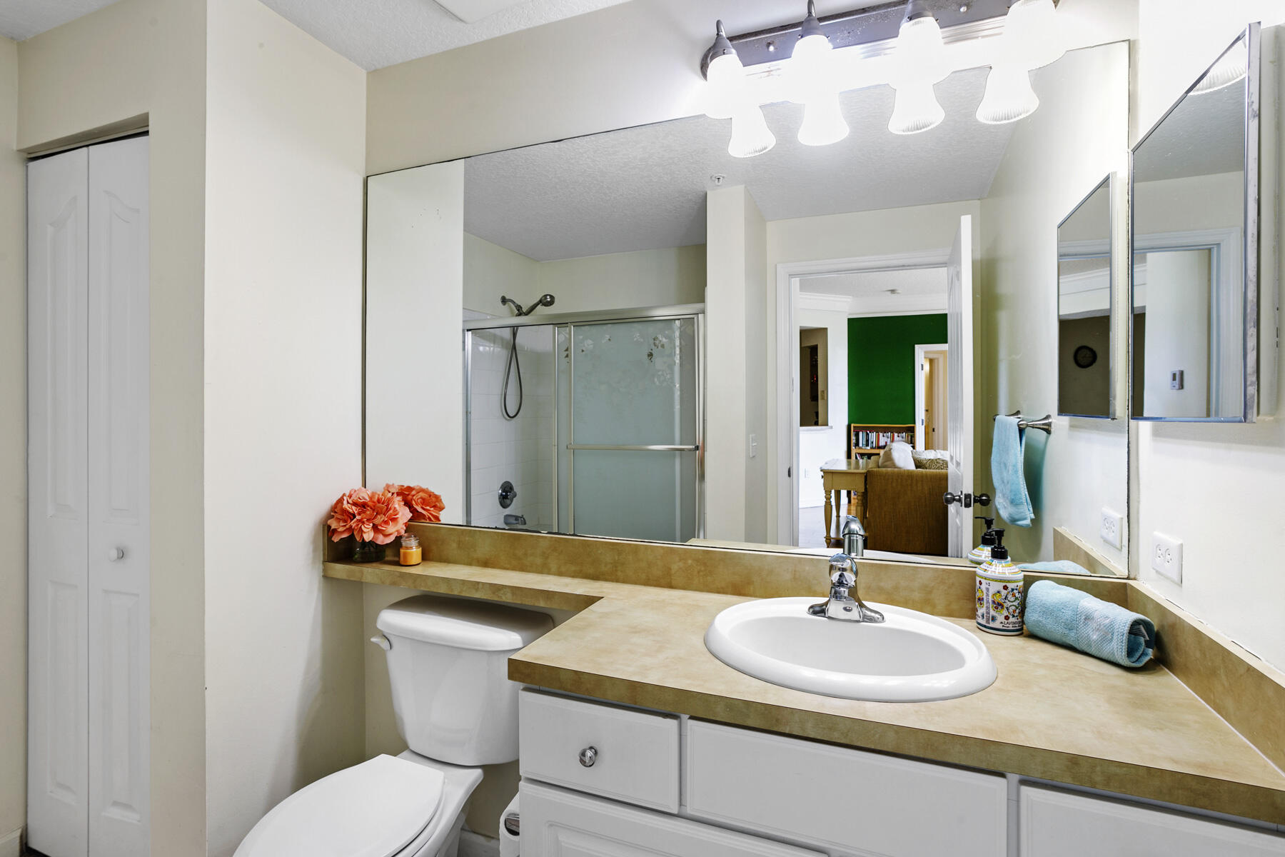FIORE AT THE GARDENS CONDO - Residential