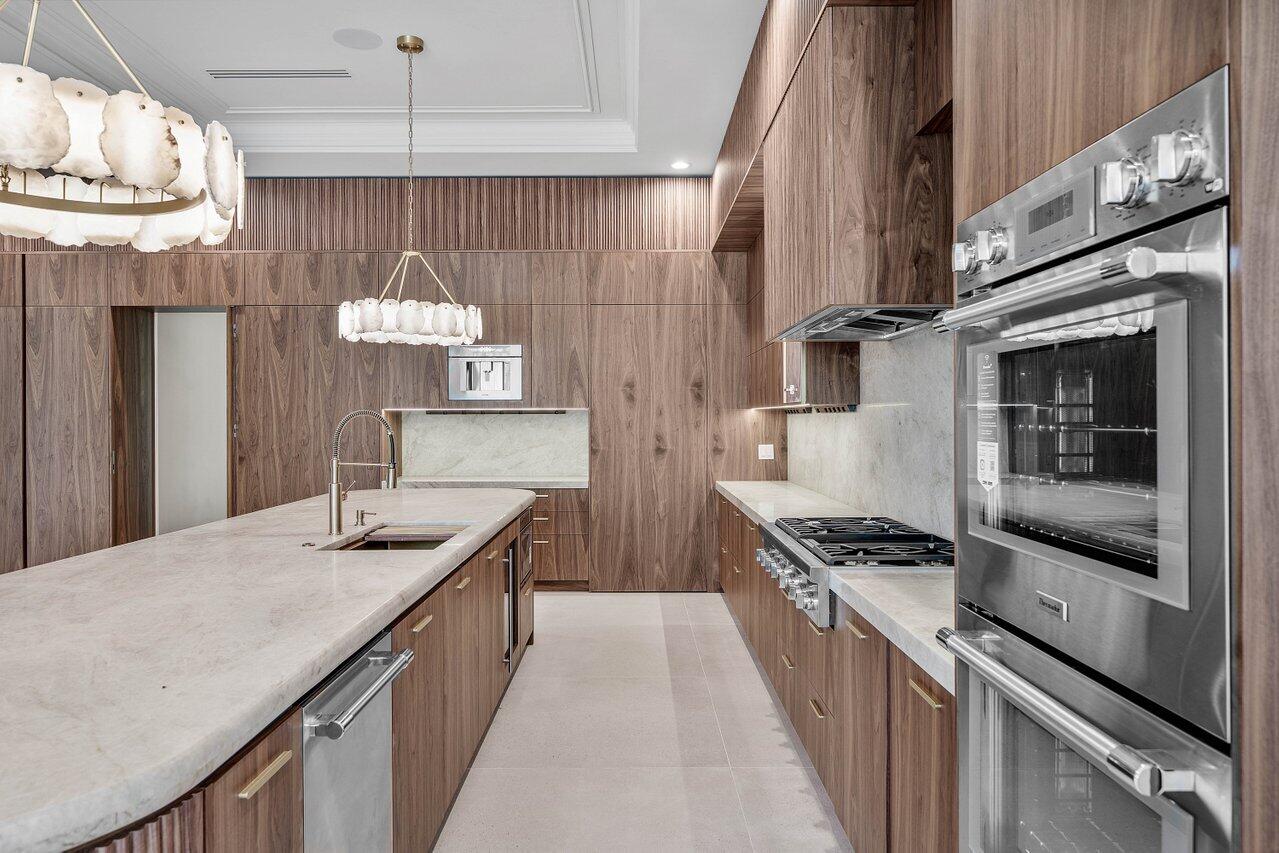 LEWIS SHORE ESTATES 3 - Residential