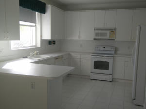 BOCA CHASE TR 9 D - Residential Lease