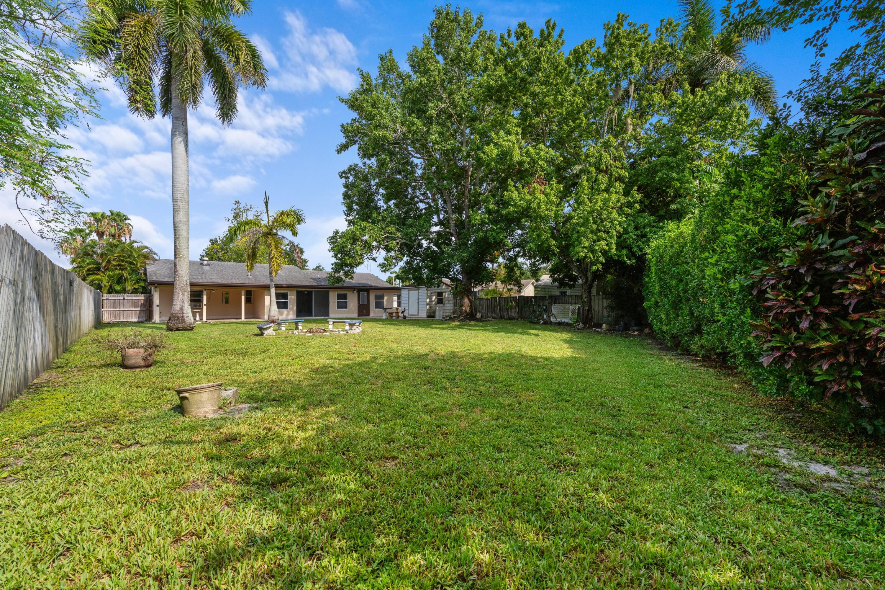 COUNTERPOINT ESTATES - Residential