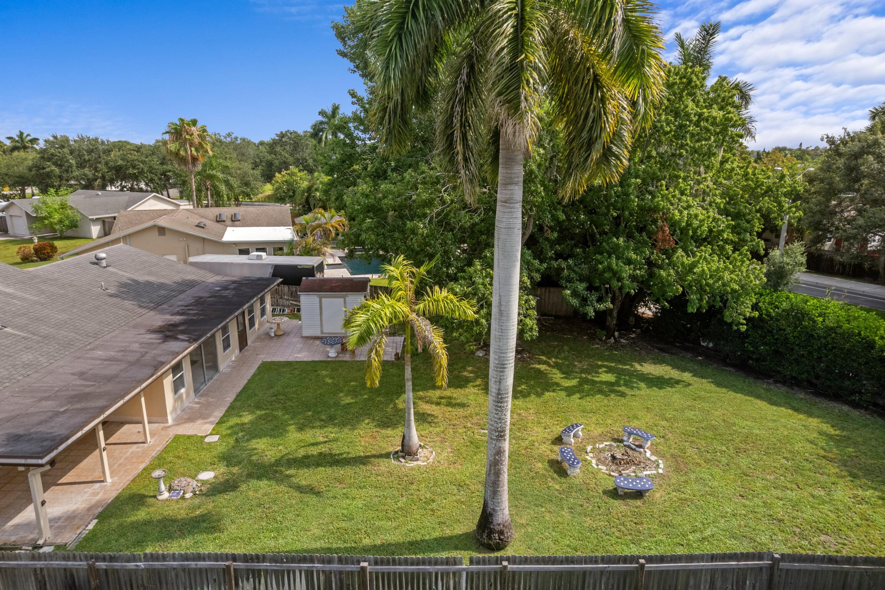 COUNTERPOINT ESTATES - Residential