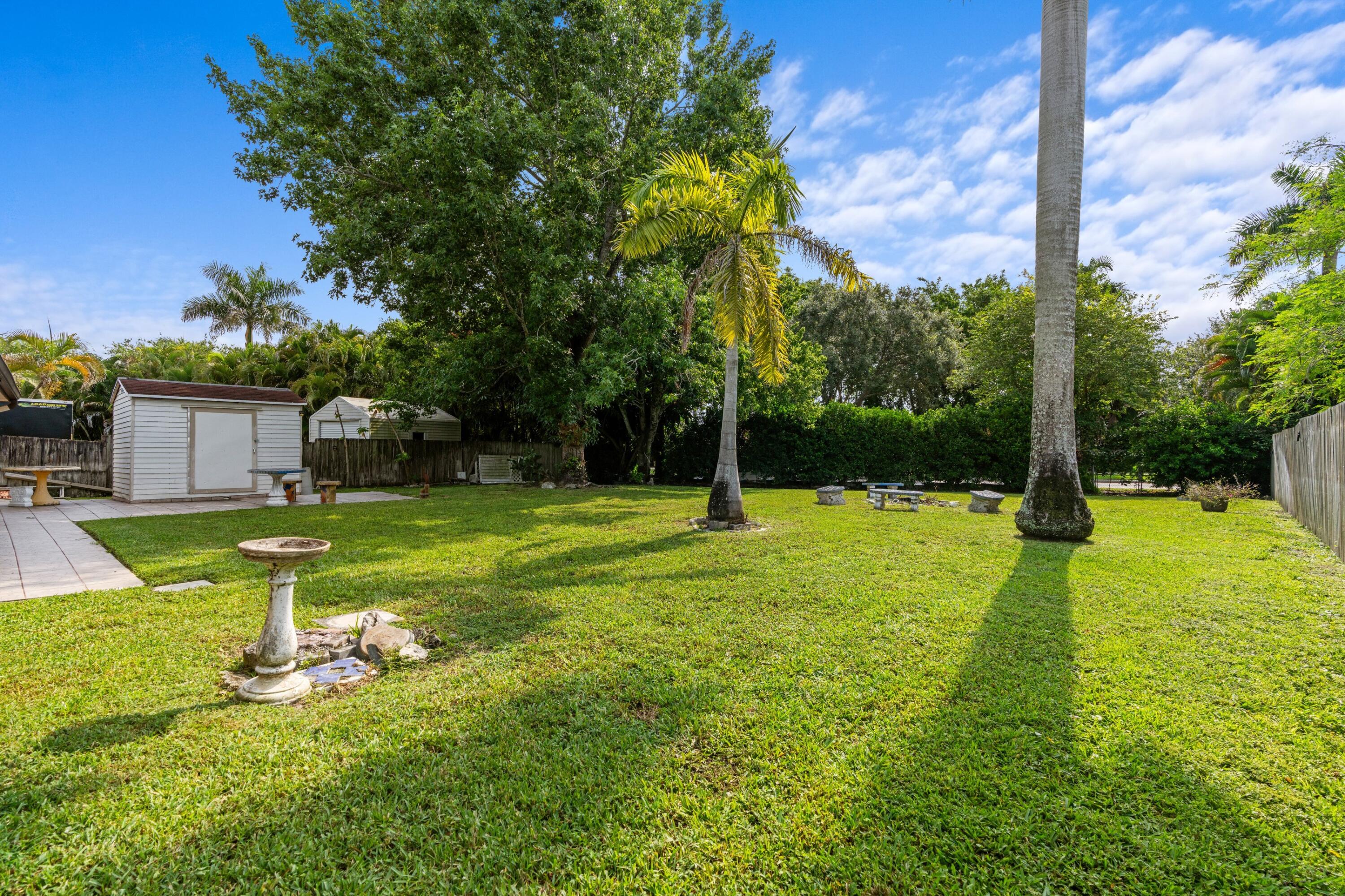 COUNTERPOINT ESTATES - Residential
