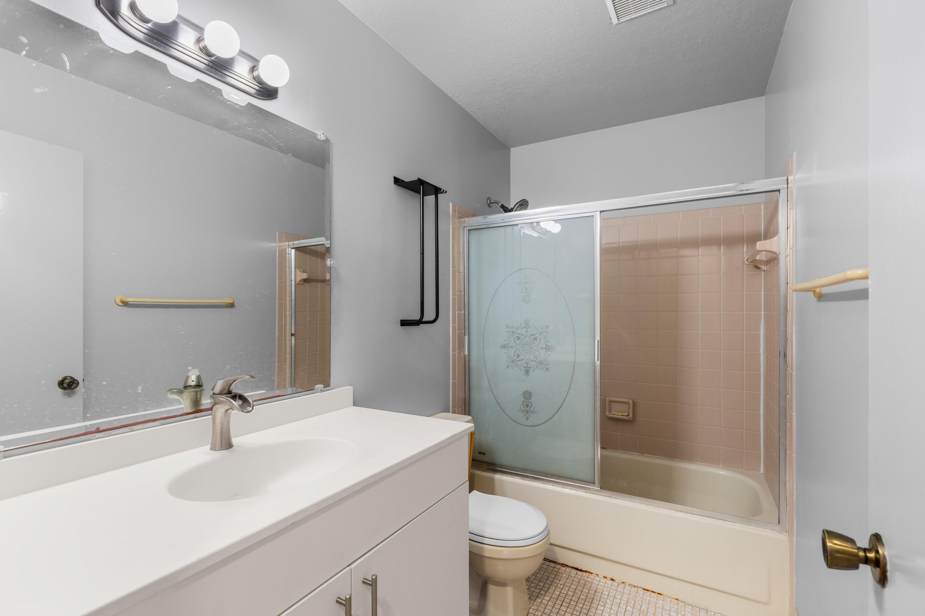 COUNTERPOINT ESTATES - Residential