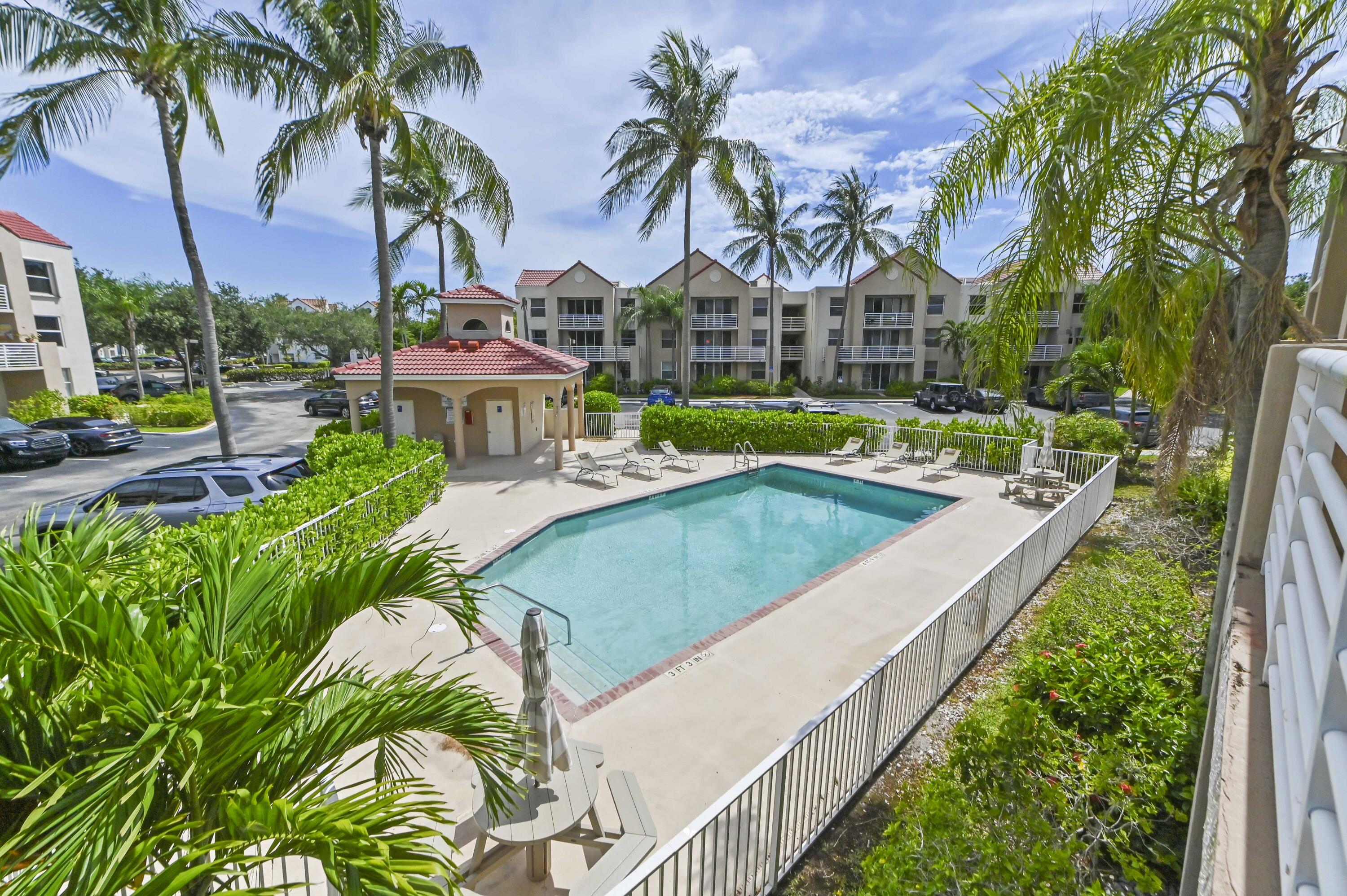 OCEAN CLUB - Residential