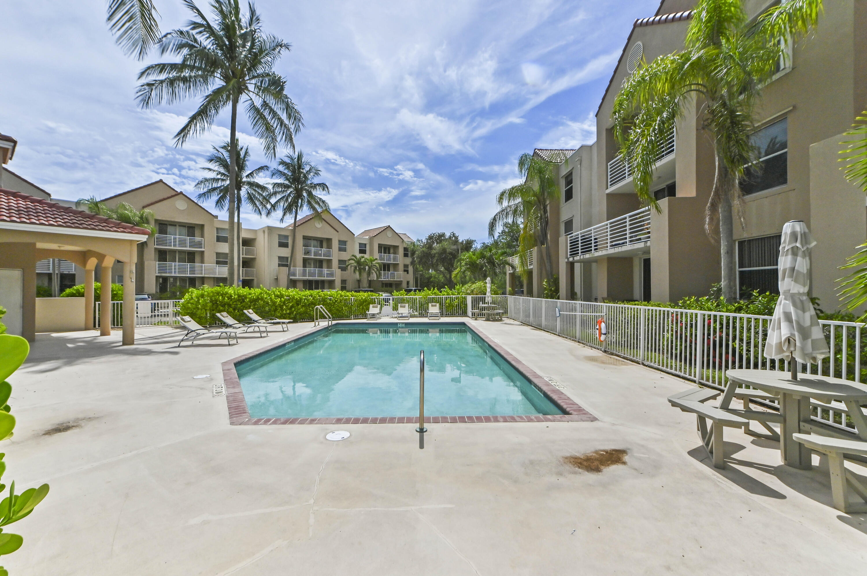 OCEAN CLUB - Residential