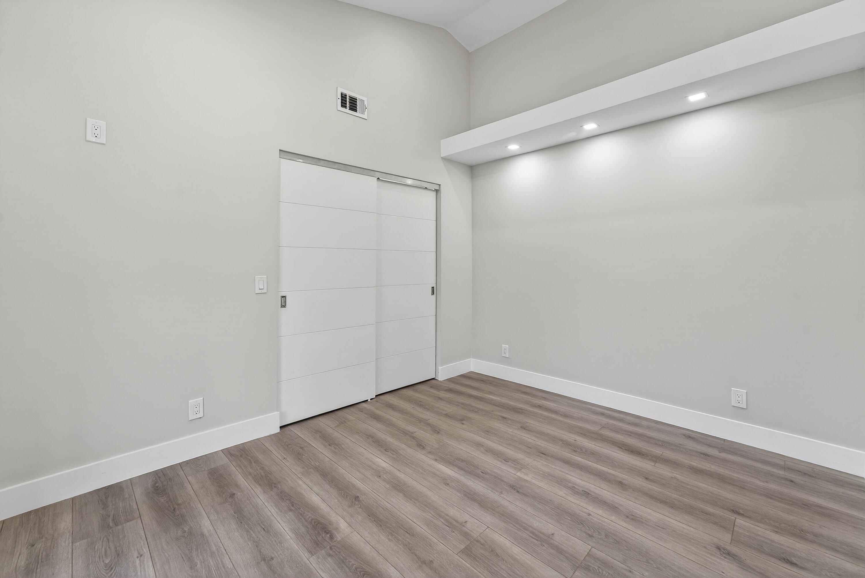 EASTPOINTE COUNTRY CLUB 7A - Residential