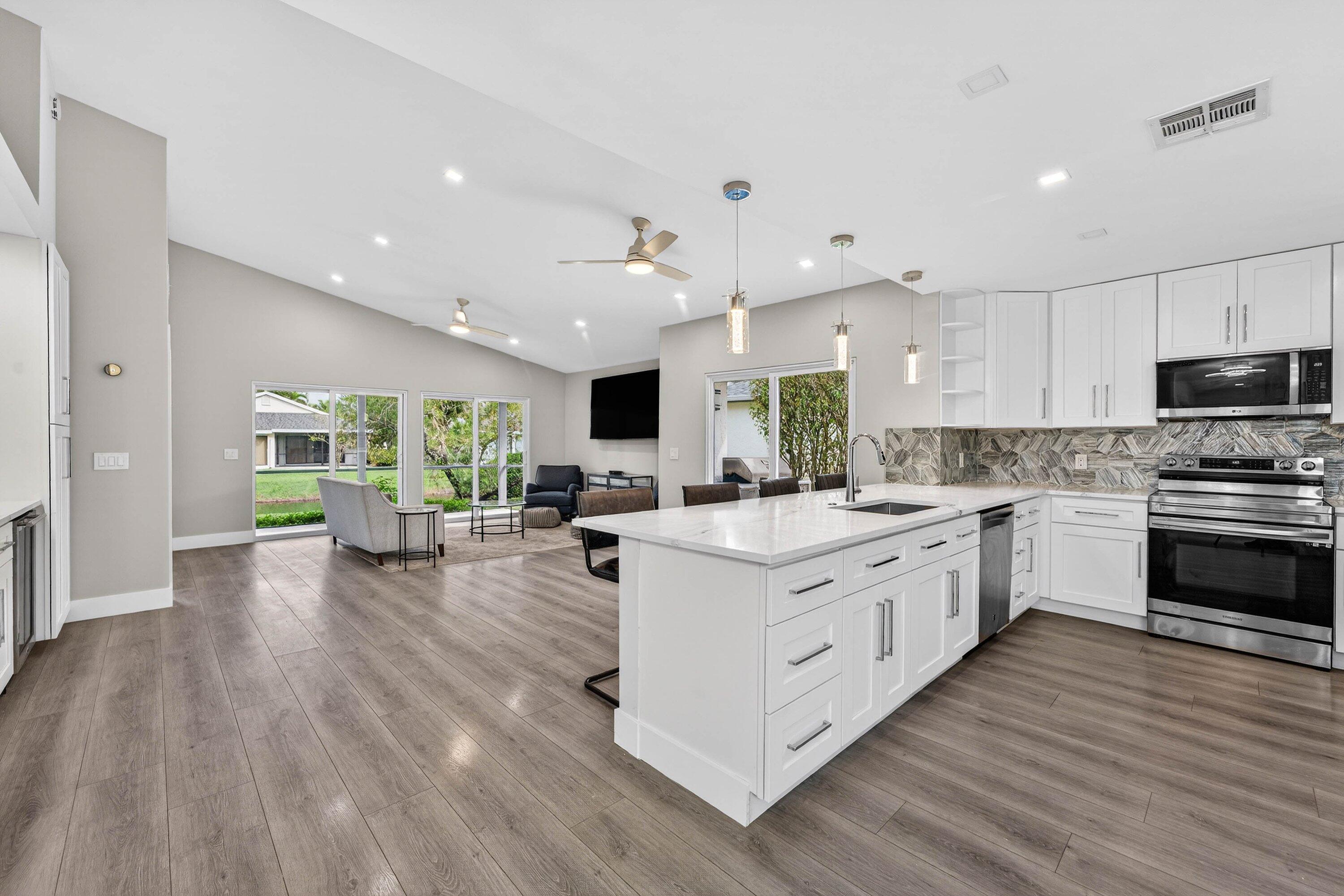 EASTPOINTE COUNTRY CLUB 7A - Residential