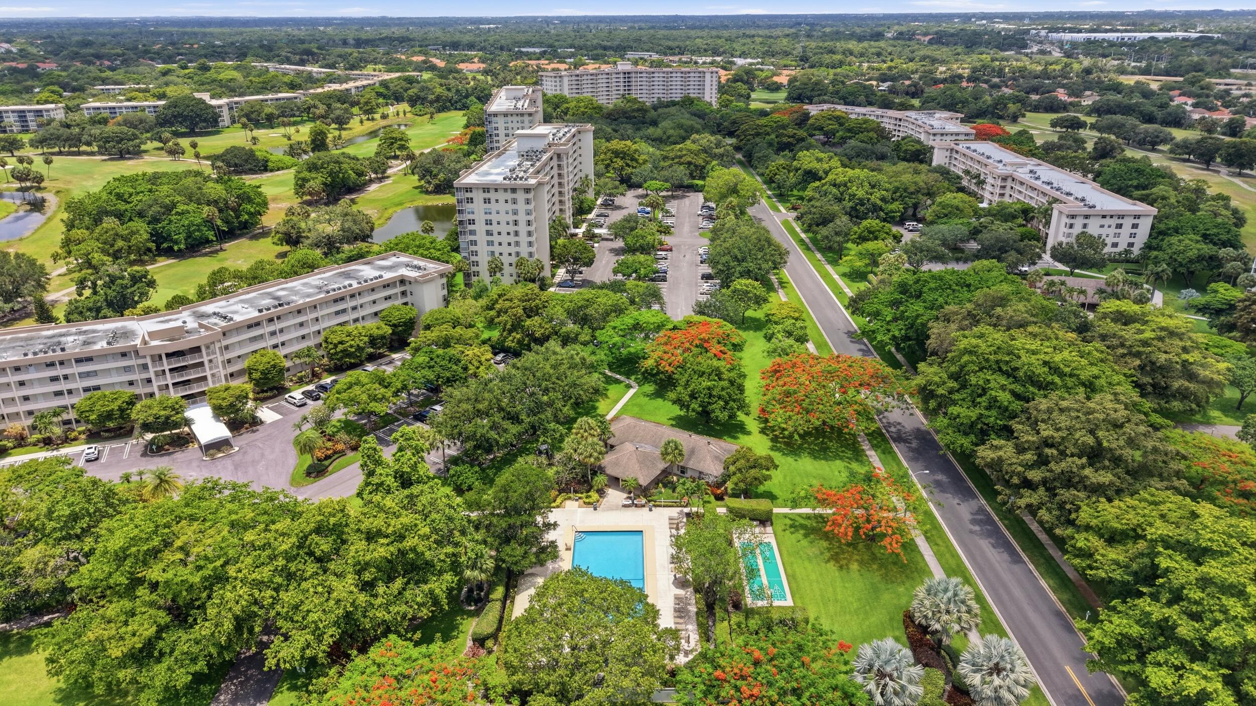 Palm Aire Country Club - Residential